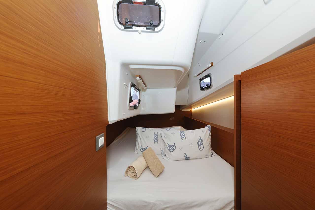 Sun Odyssey 380 Performance - 3 cab., picture 20