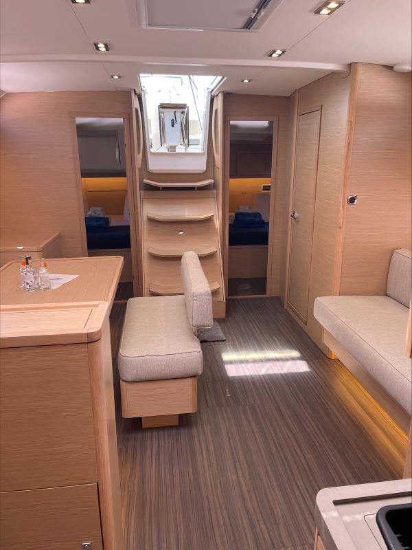 Dufour 470 - 3 cab., picture 8