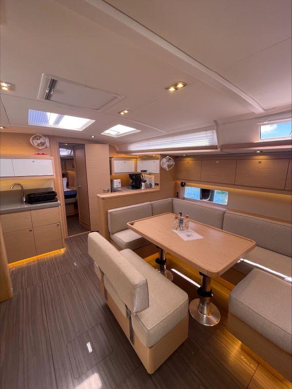Dufour 470 - 3 cab., picture 7