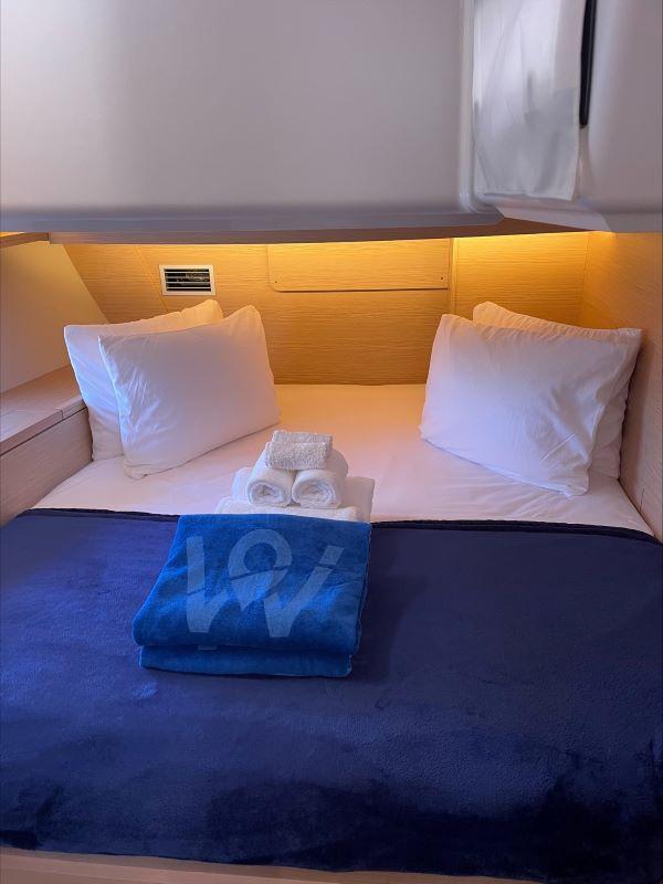 Dufour 470 - 3 cab., picture 11