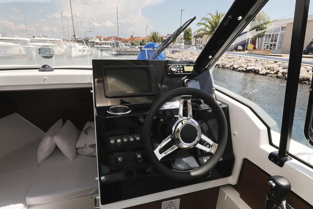 Merry Fisher 795, picture 17