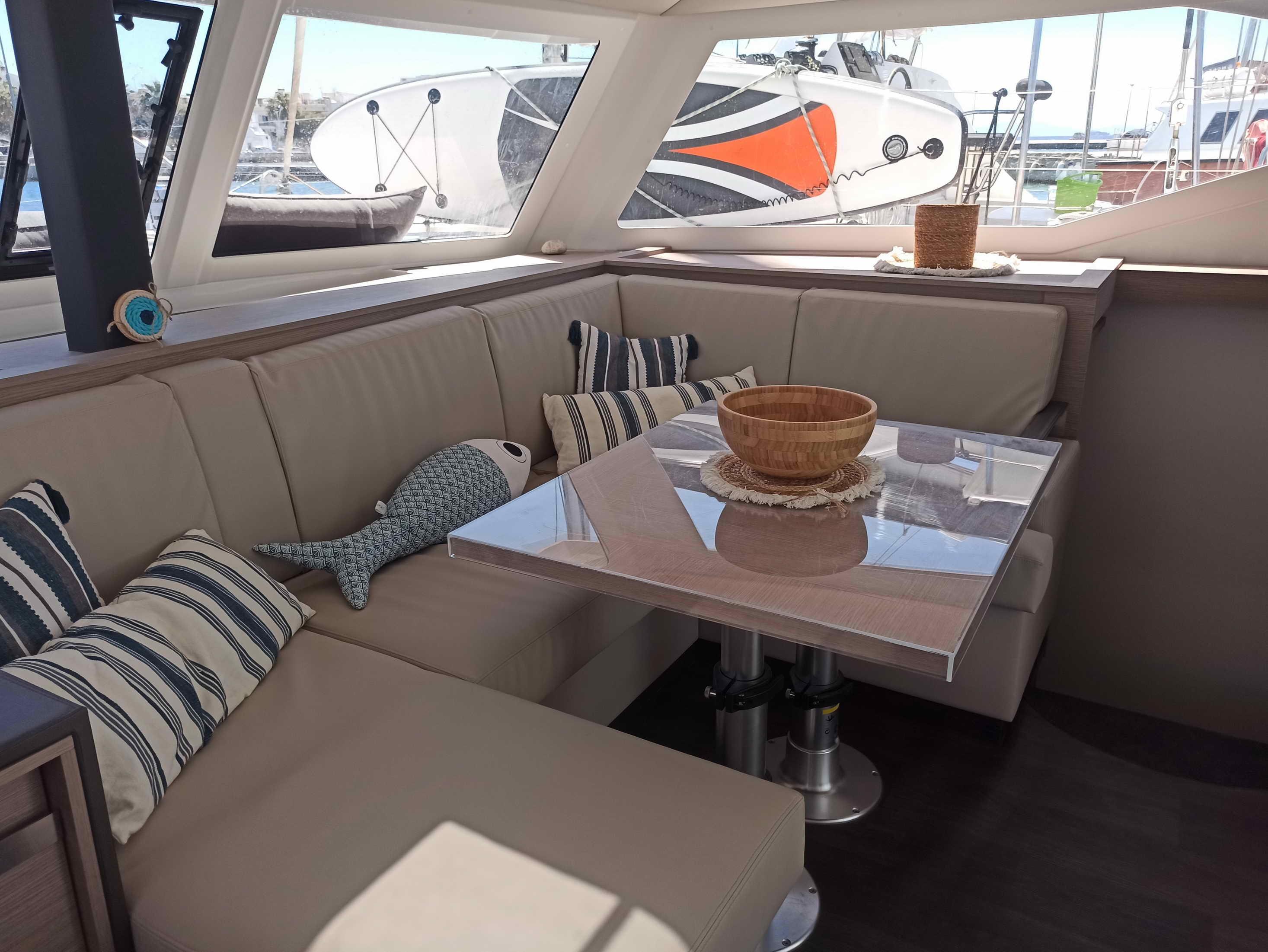 Fountaine Pajot Isla 40 - 4 + 1 cab., picture 9