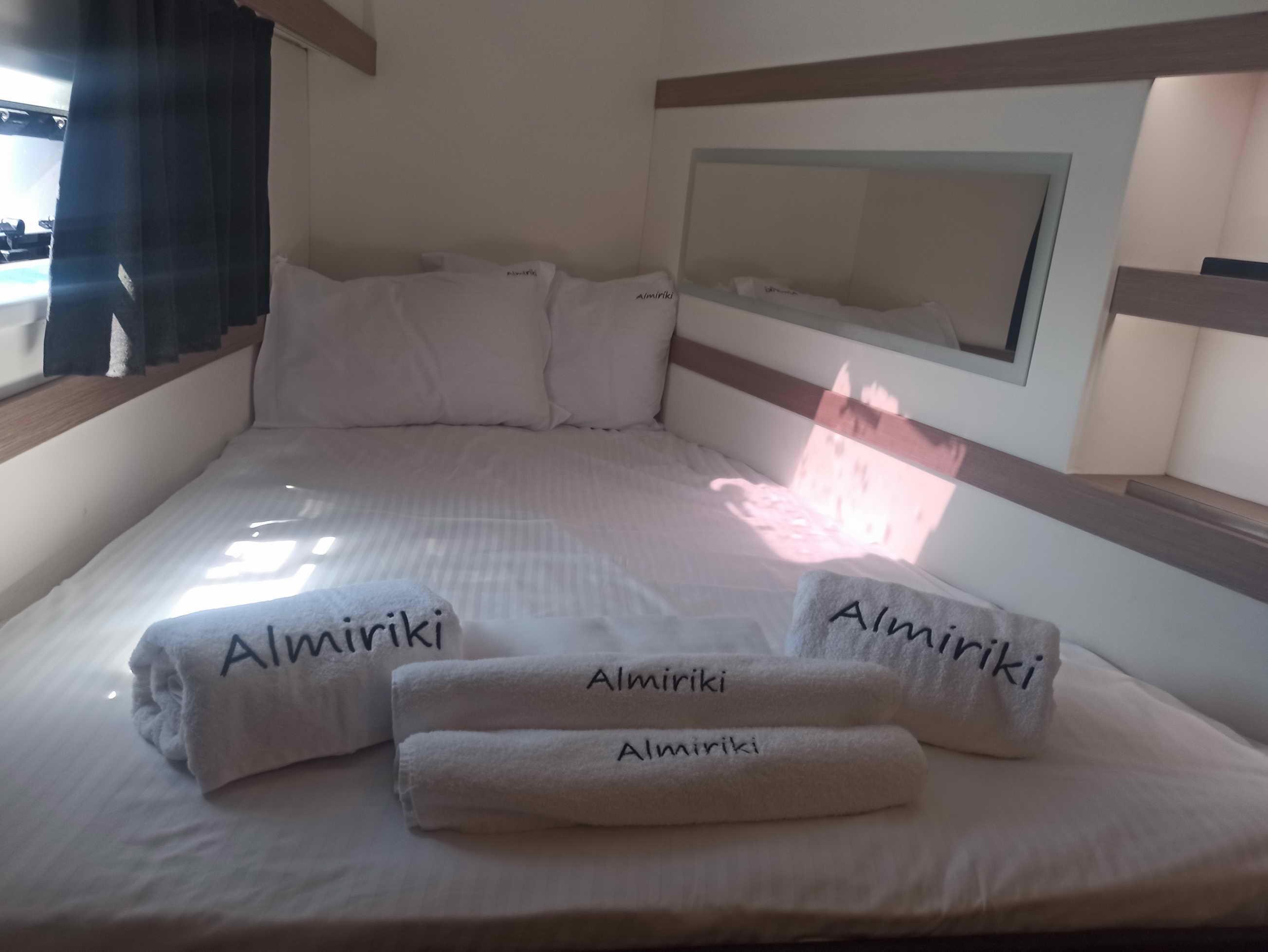 Fountaine Pajot Isla 40 - 4 + 1 cab., picture 15