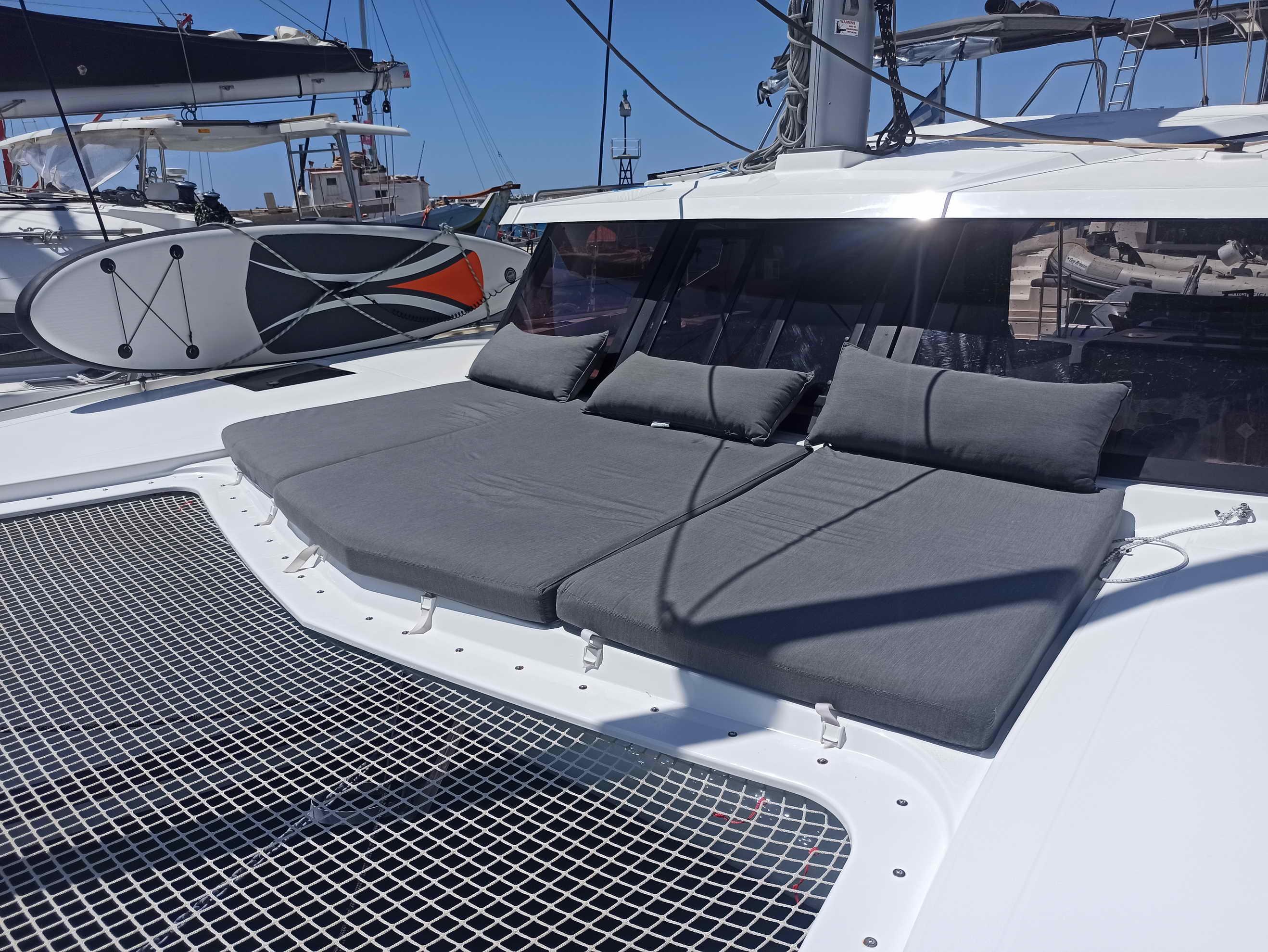Fountaine Pajot Isla 40 - 4 + 1 cab., picture 3