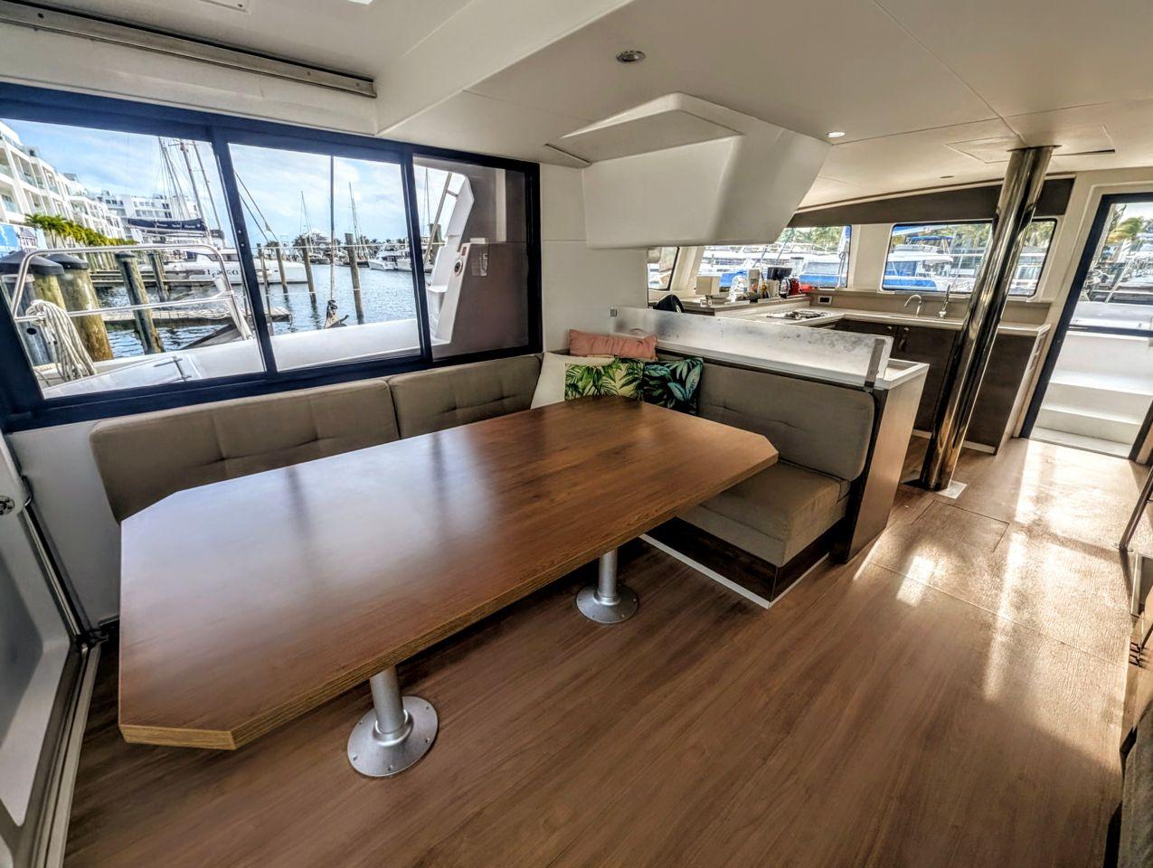 Bali 4.4 - 4 + 2 cab., picture 9