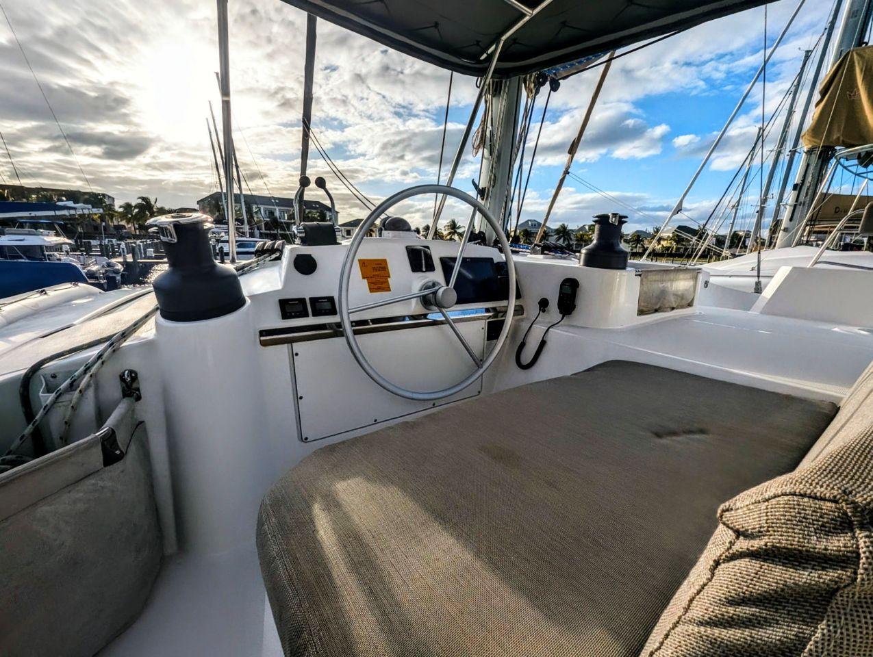 Bali 4.4 - 4 + 2 cab., picture 3