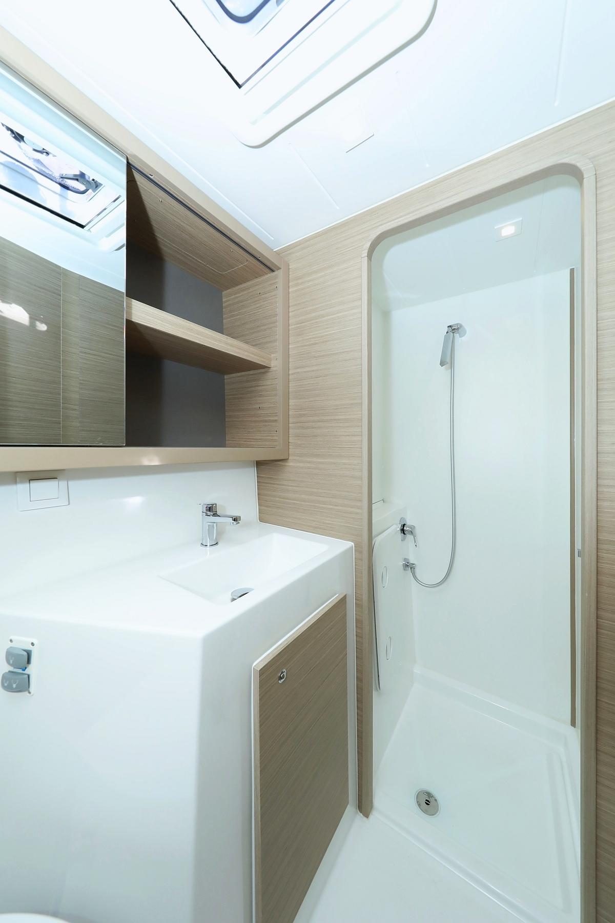 Lagoon 42 - 4 + 2 cab., picture 20