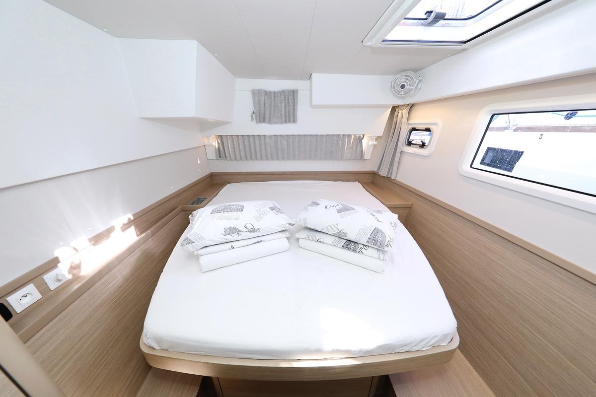 Lagoon 42 - 4 + 2 cab., picture 18