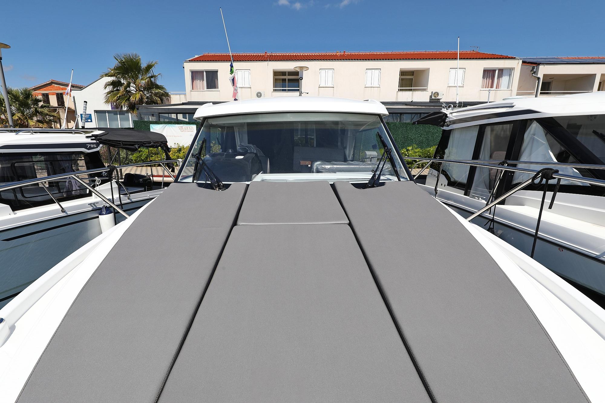 Antares 9 OB, picture 11