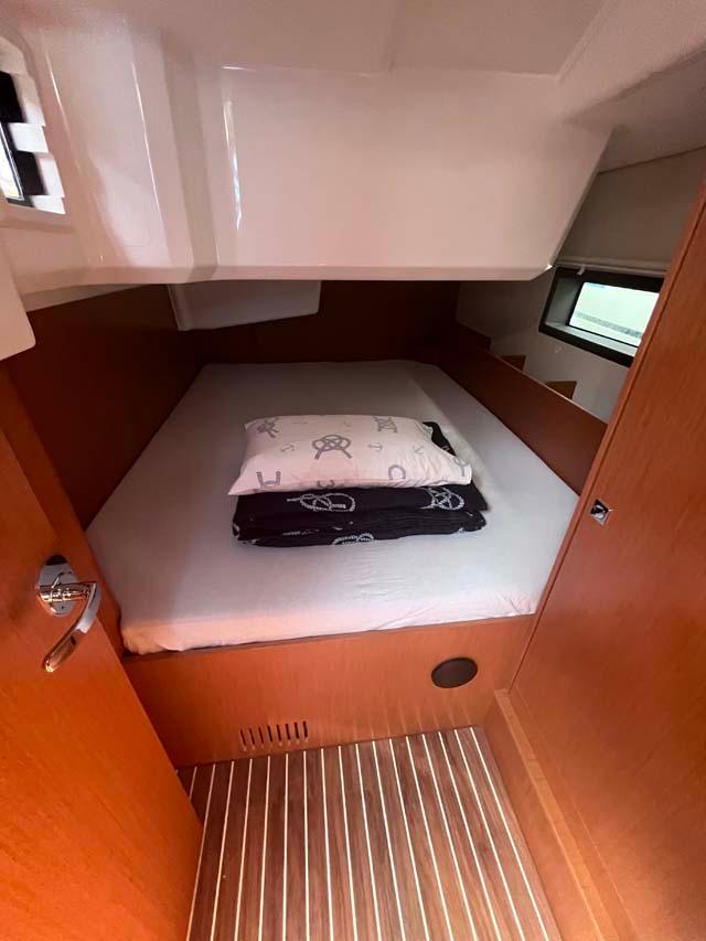 Bavaria C38, picture 13