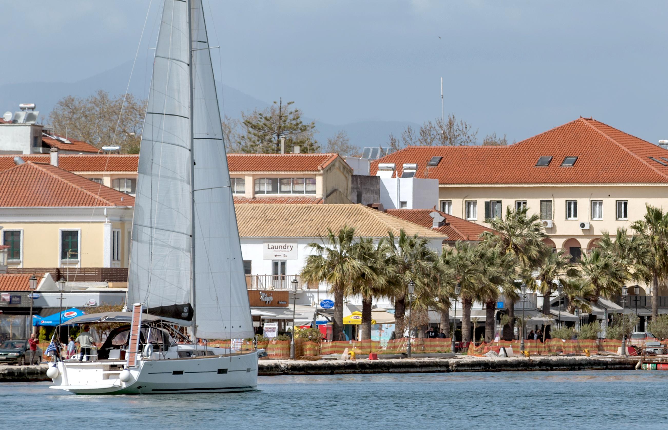 Dufour 460 GL, picture 4