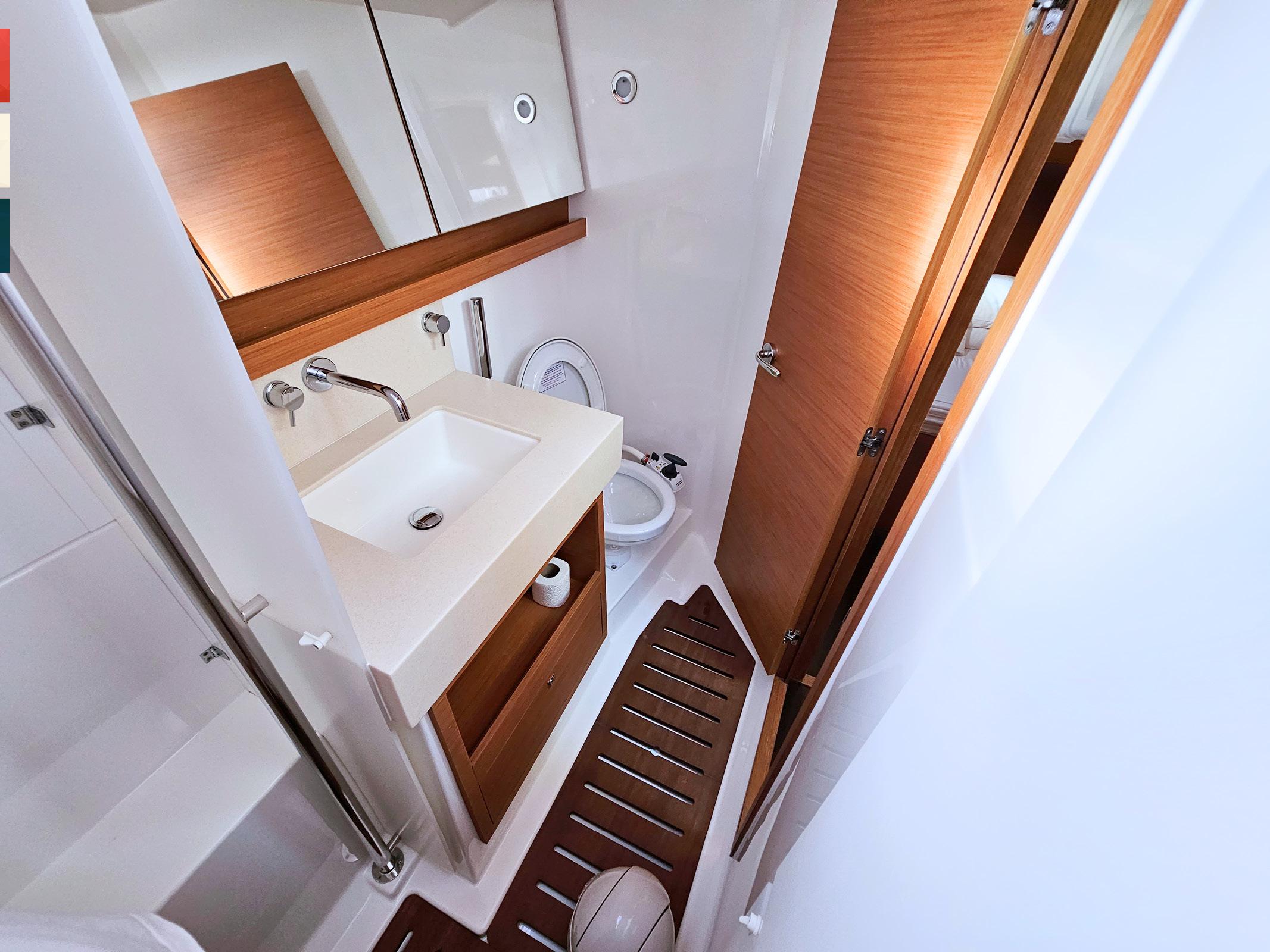 Dufour 530 - 5 + 1 cab., picture 52