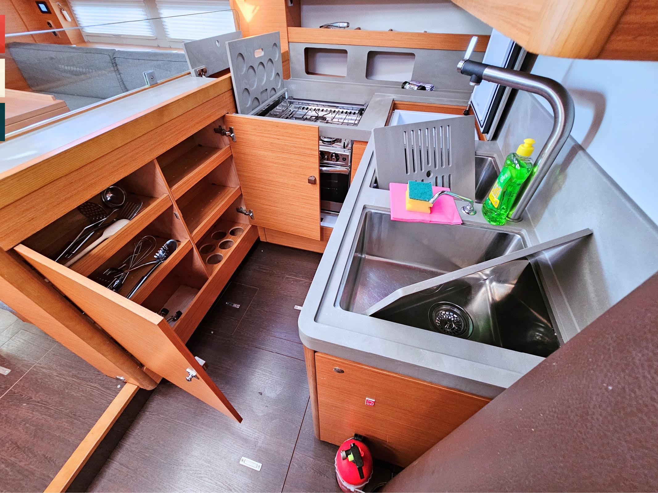 Dufour 530 - 5 + 1 cab., picture 33