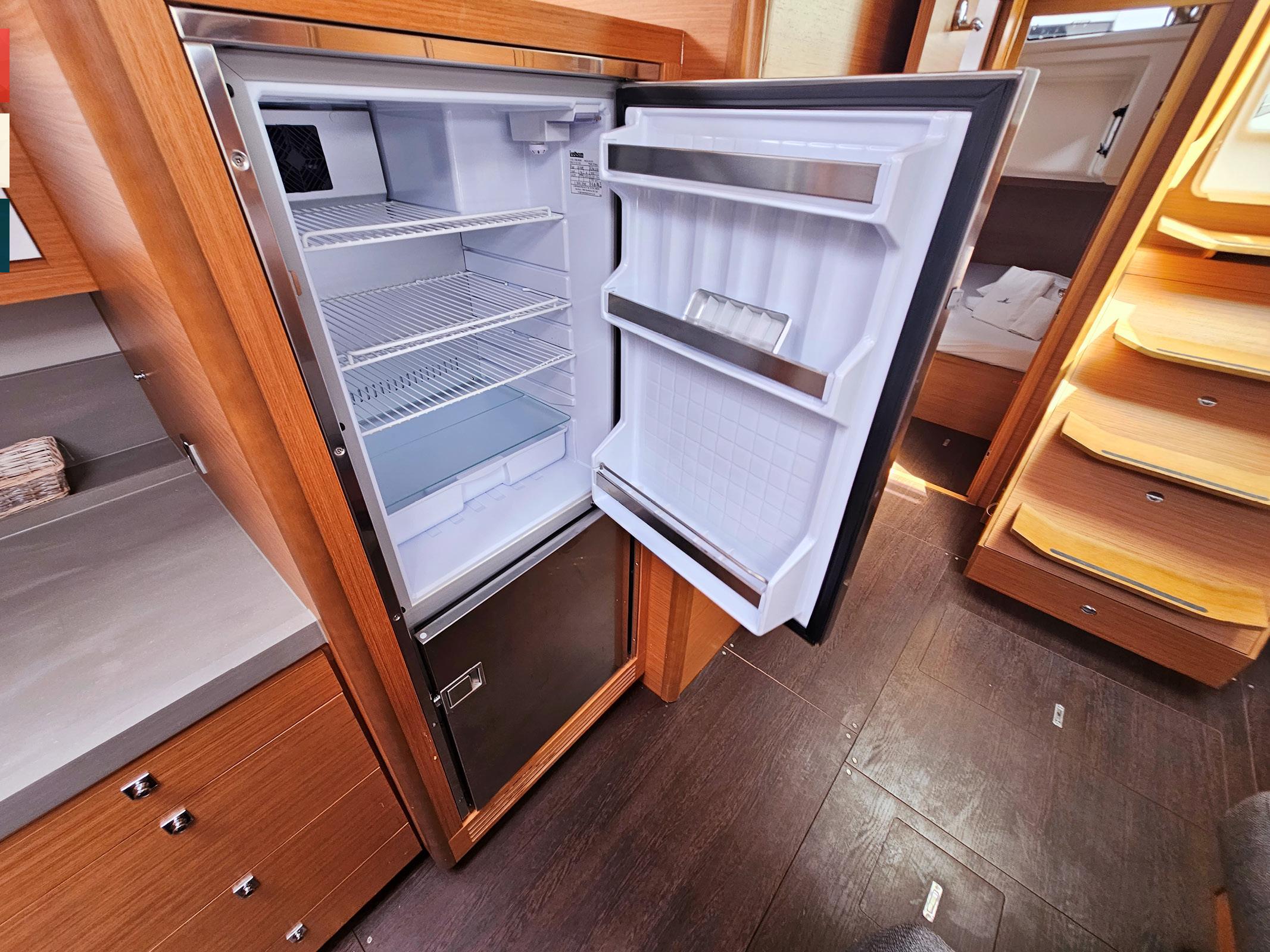 Dufour 470 - 4 cab., picture 28