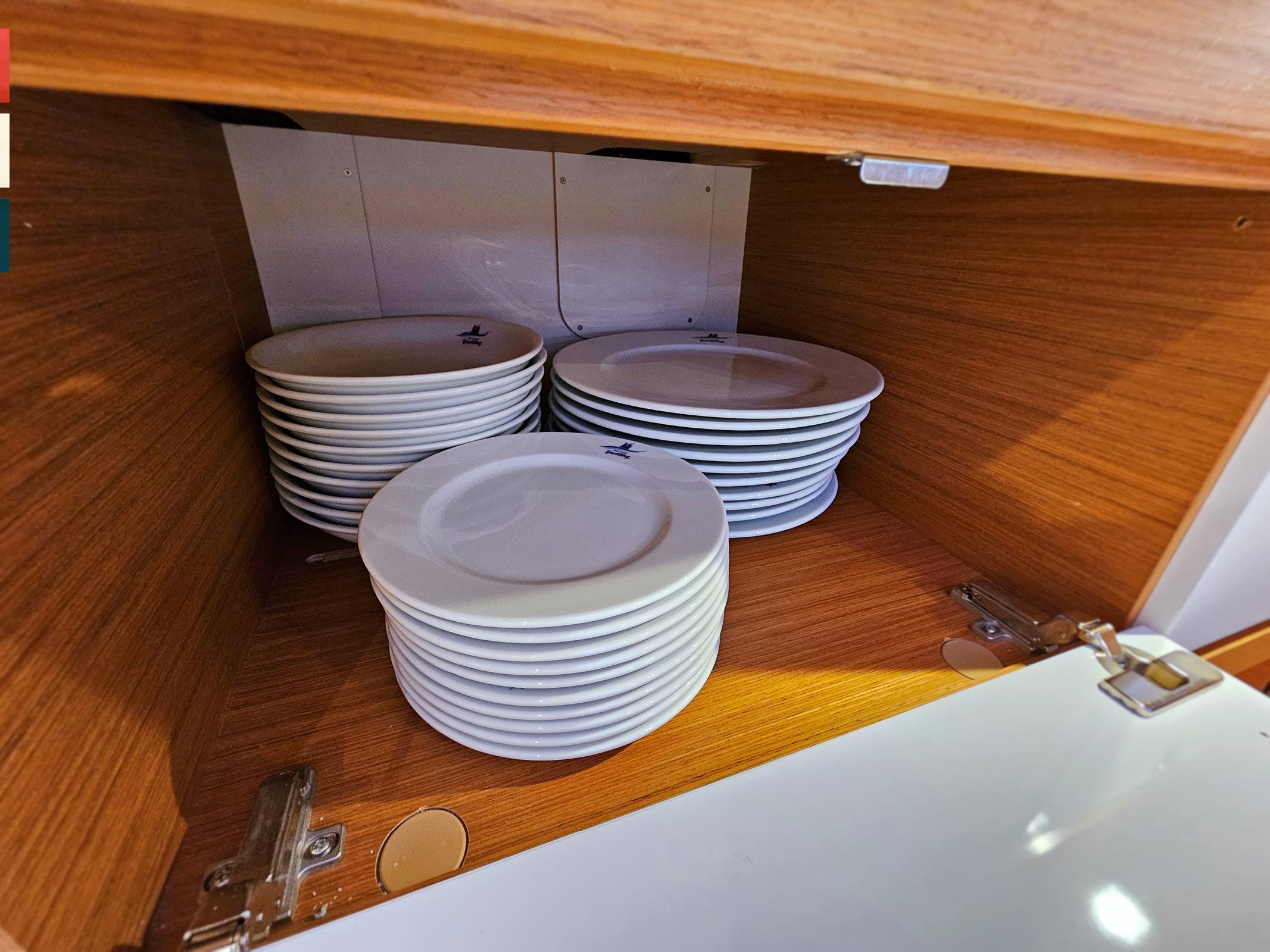 Dufour 470 - 4 cab., picture 63