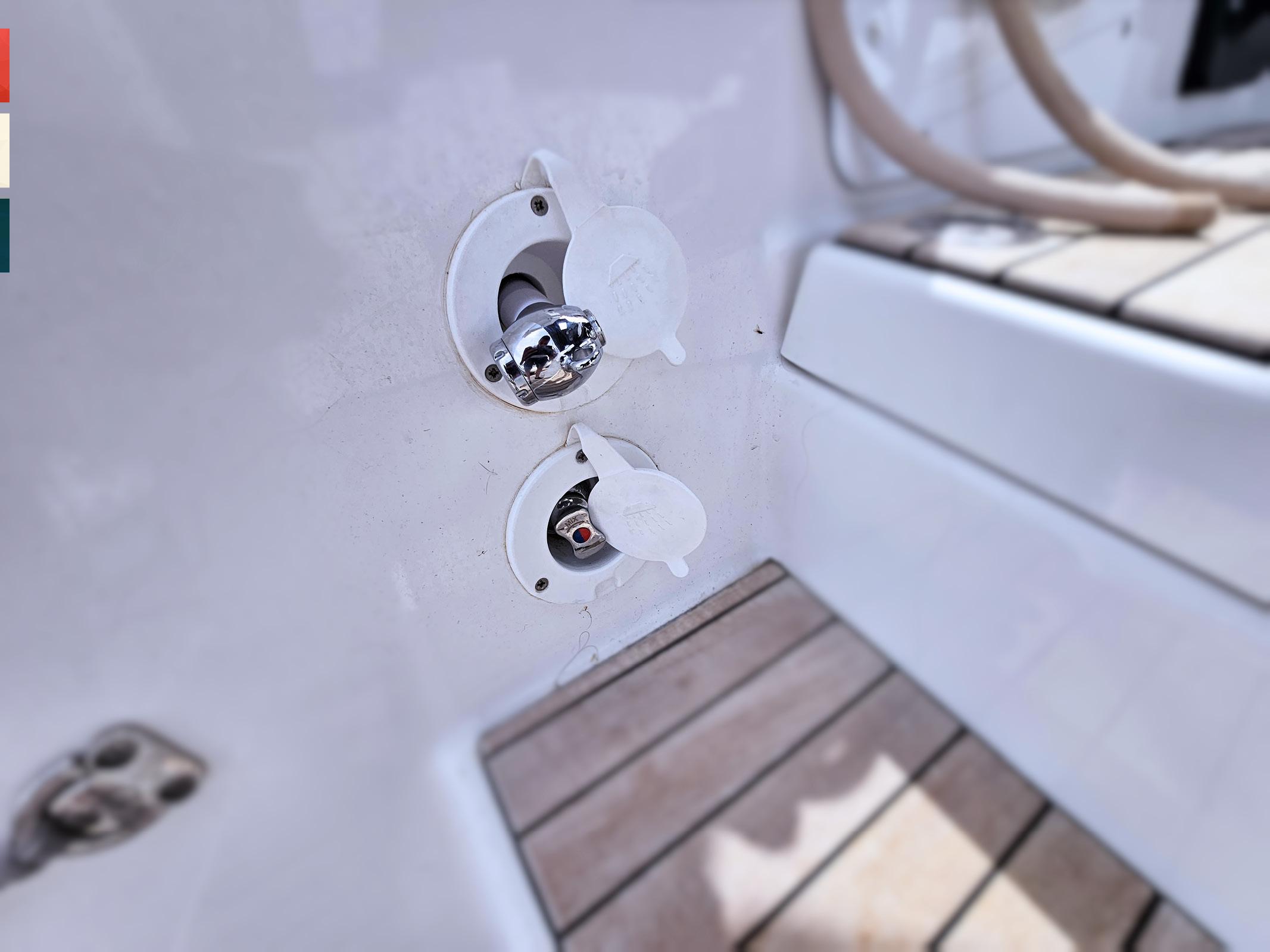 Dufour 470 - 4 cab., picture 17