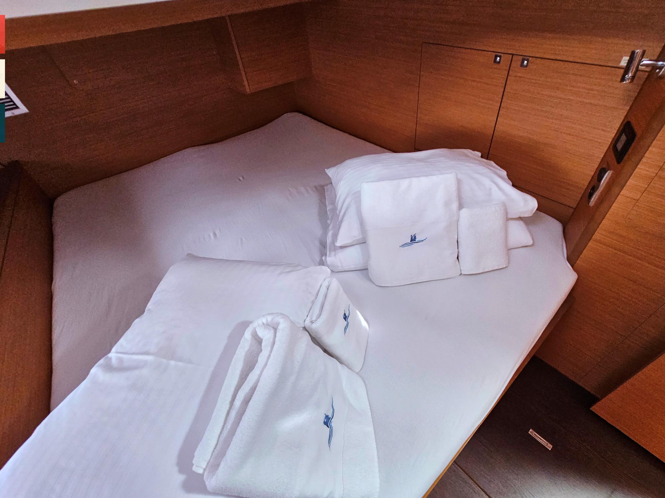 Dufour 470 - 4 cab., picture 46