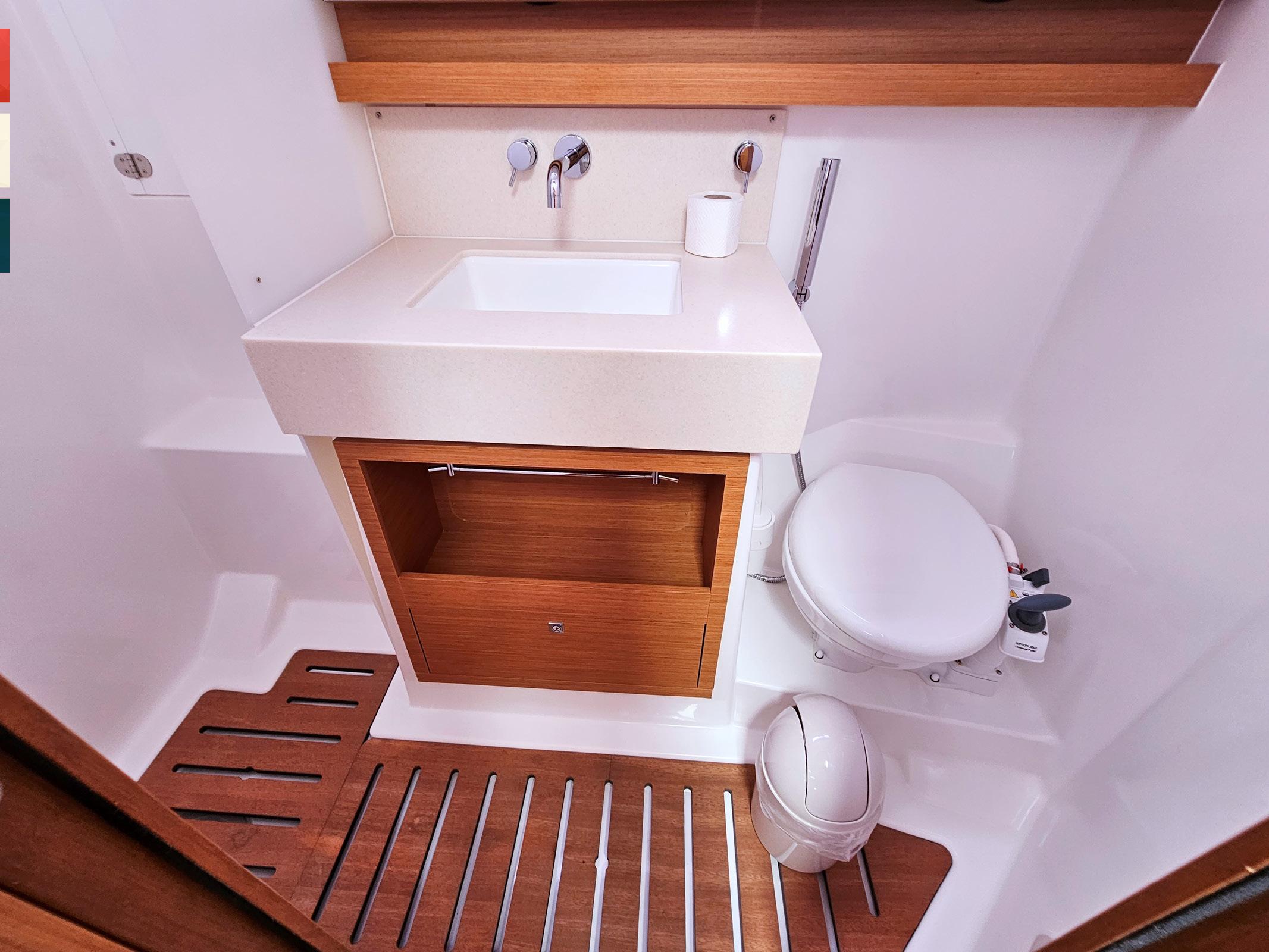 Dufour 470 - 4 cab., picture 42