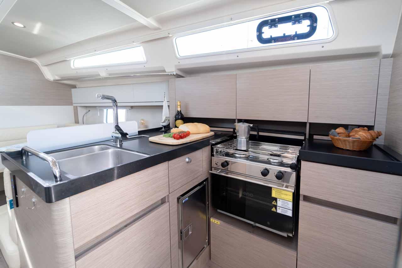 Hanse 388, picture 19