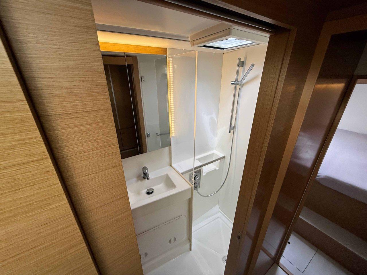 Excess 11 - 4 + 1 + 1 cab., picture 21