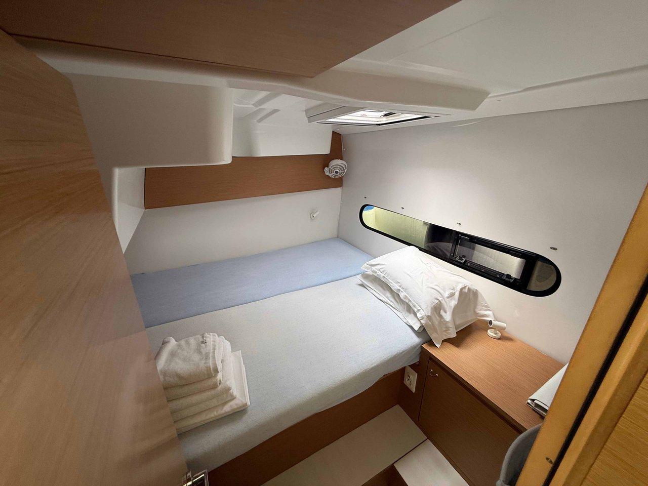 Excess 11 - 4 + 1 + 1 cab., picture 17