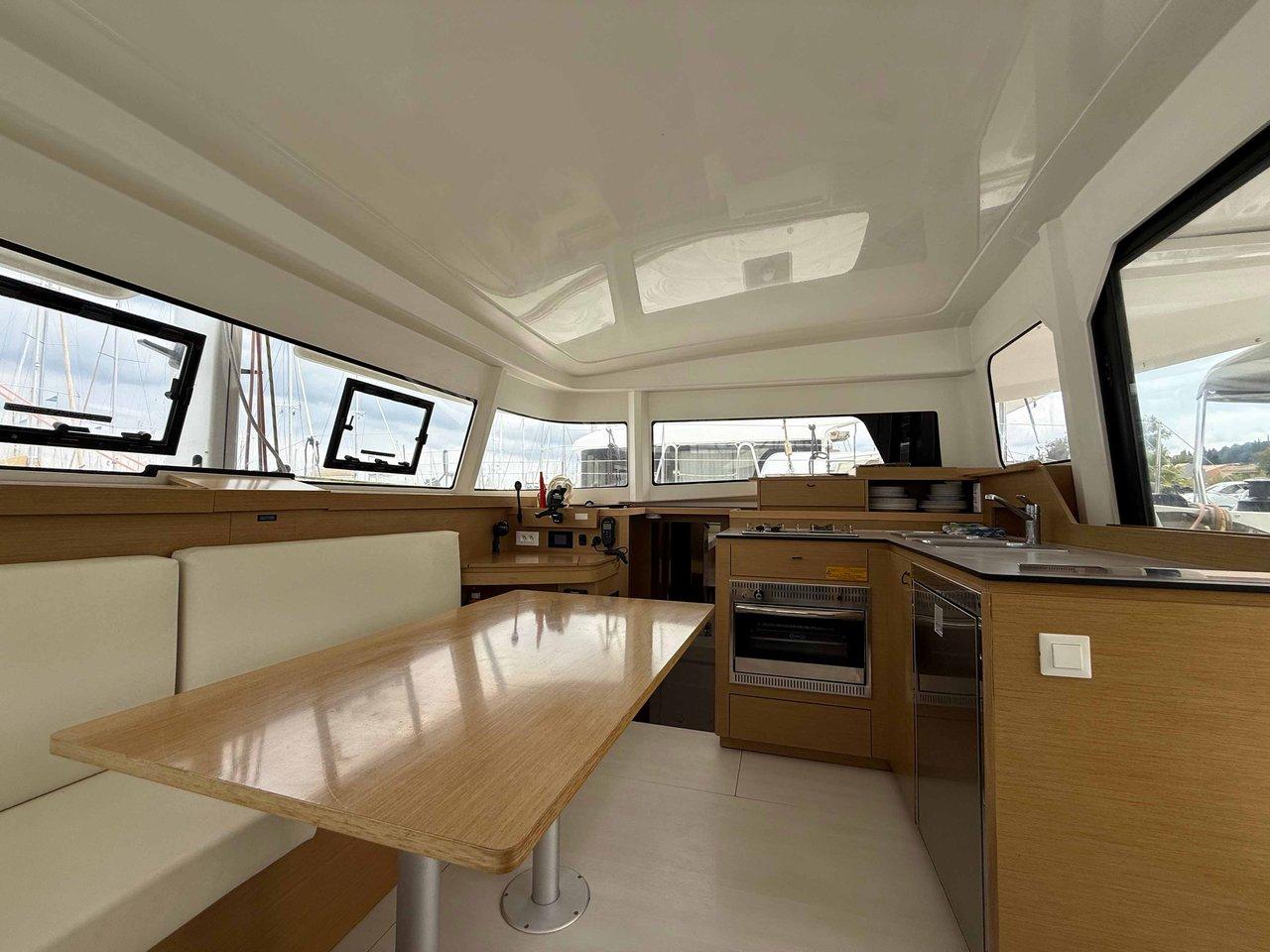 Excess 11 - 4 + 1 + 1 cab., picture 15