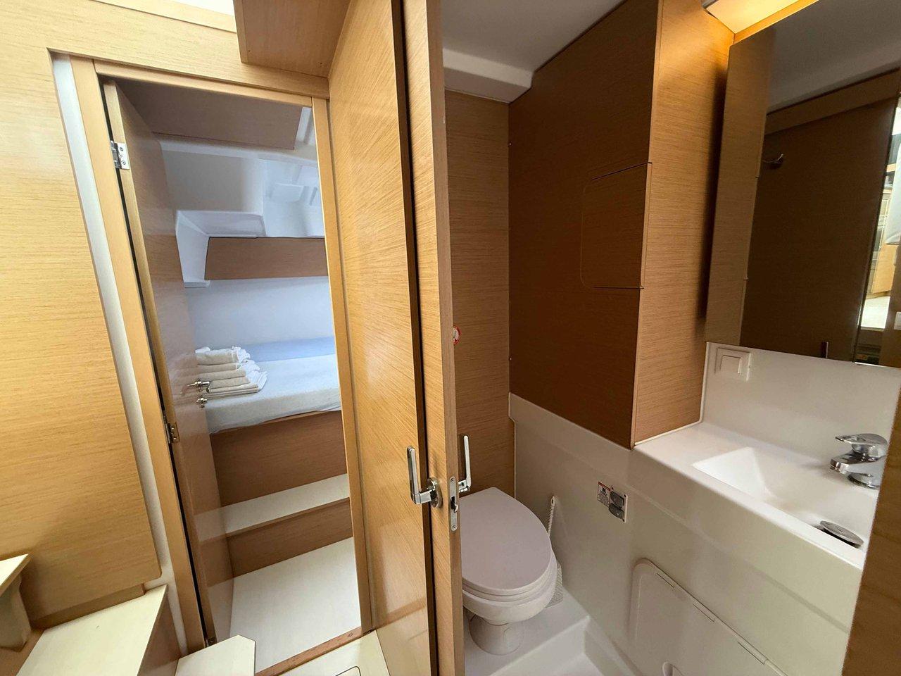 Excess 11 - 4 + 1 + 1 cab., picture 23