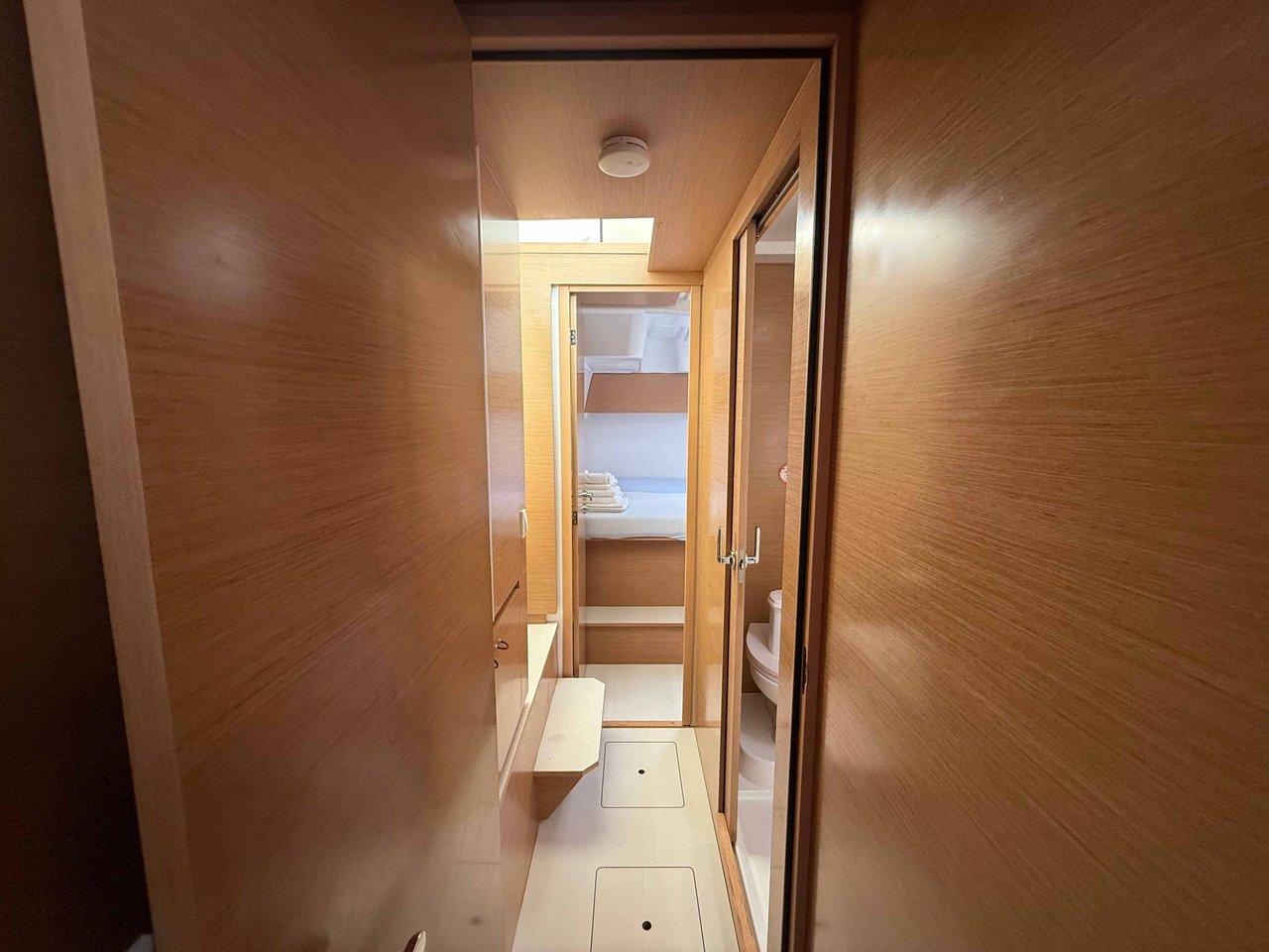 Excess 11 - 4 + 1 + 1 cab., picture 22