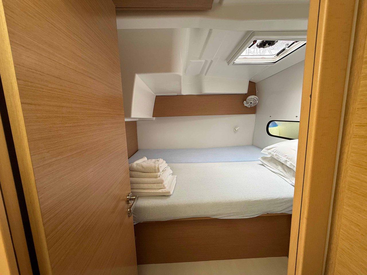 Excess 11 - 4 + 1 + 1 cab., picture 18