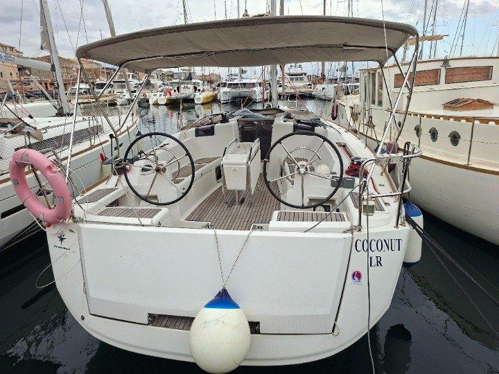 Sun Odyssey 419 - 3 cab. - Coconut, picture 1