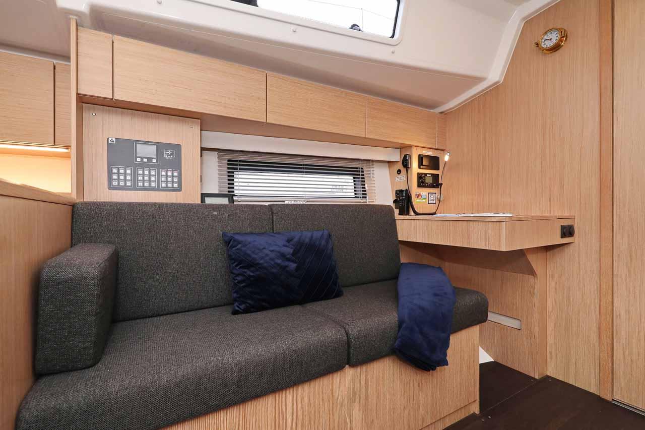 Bavaria C42, picture 14