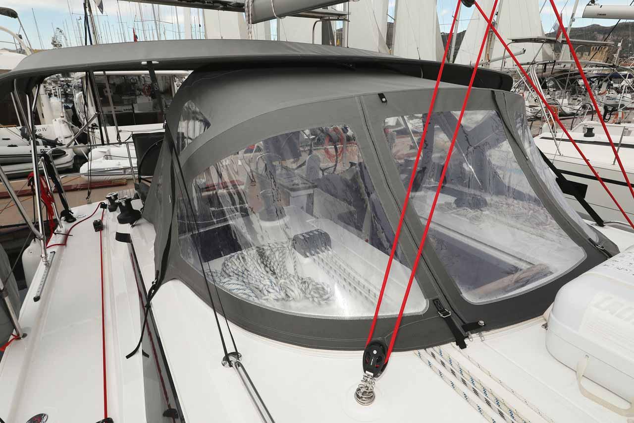 Bavaria C42, picture 6