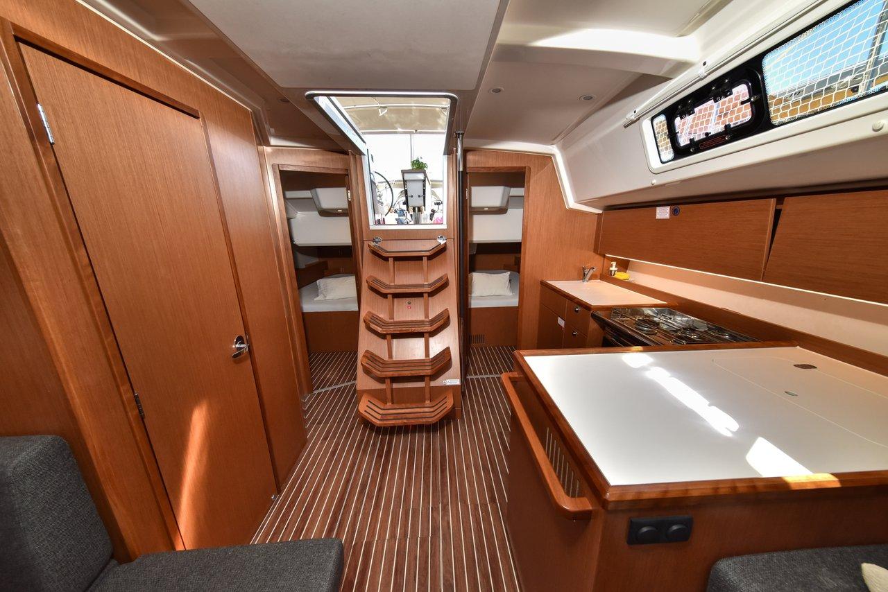 Bavaria C38, picture 20