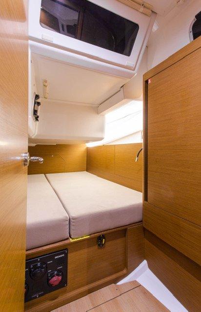 Sun Odyssey 440 - 4 cab., picture 24
