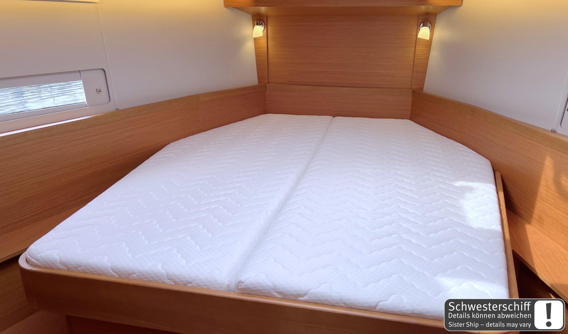 Dufour 430, picture 10