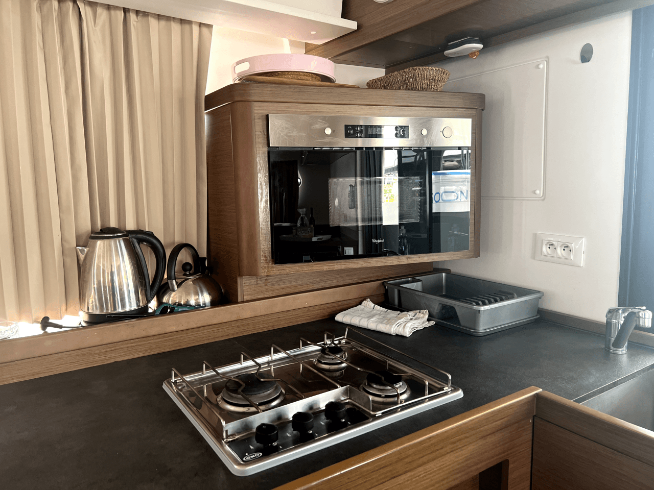 Lagoon 42 - 4 + 2 cab., picture 13