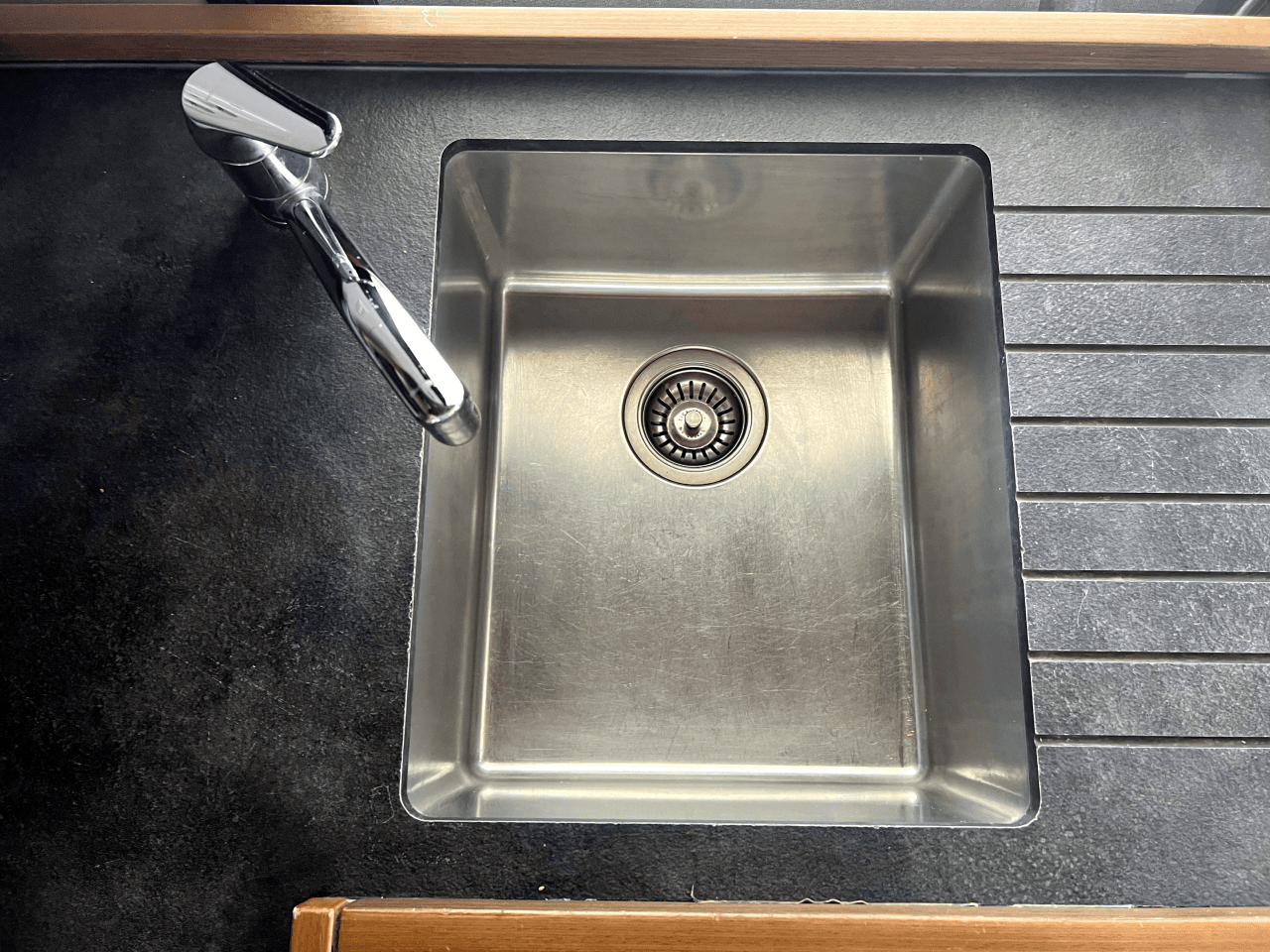 Lagoon 42 - 4 + 2 cab., picture 18