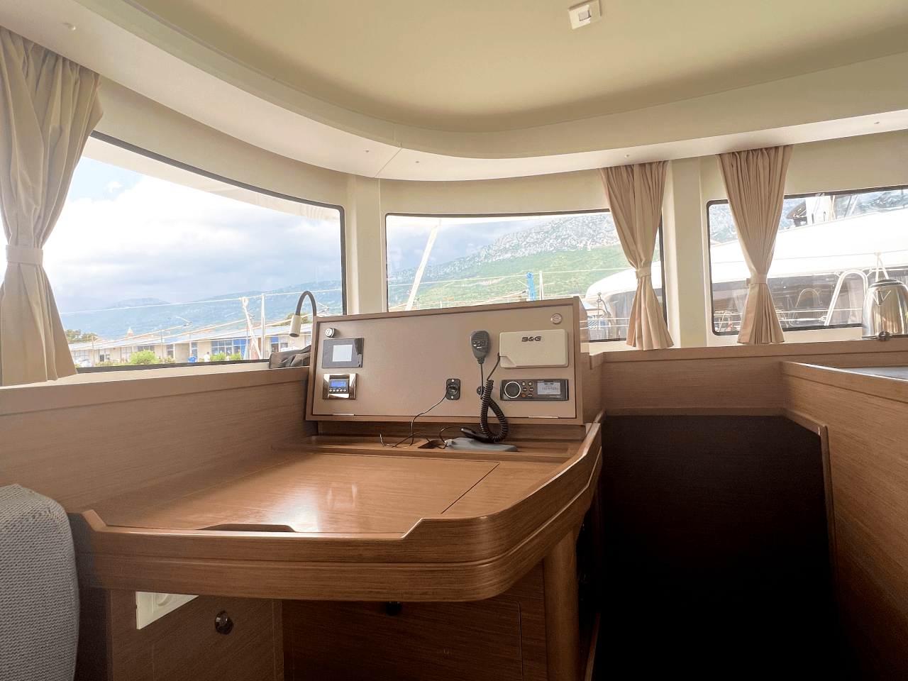 Lagoon 42 - 4 + 2 cab., picture 12