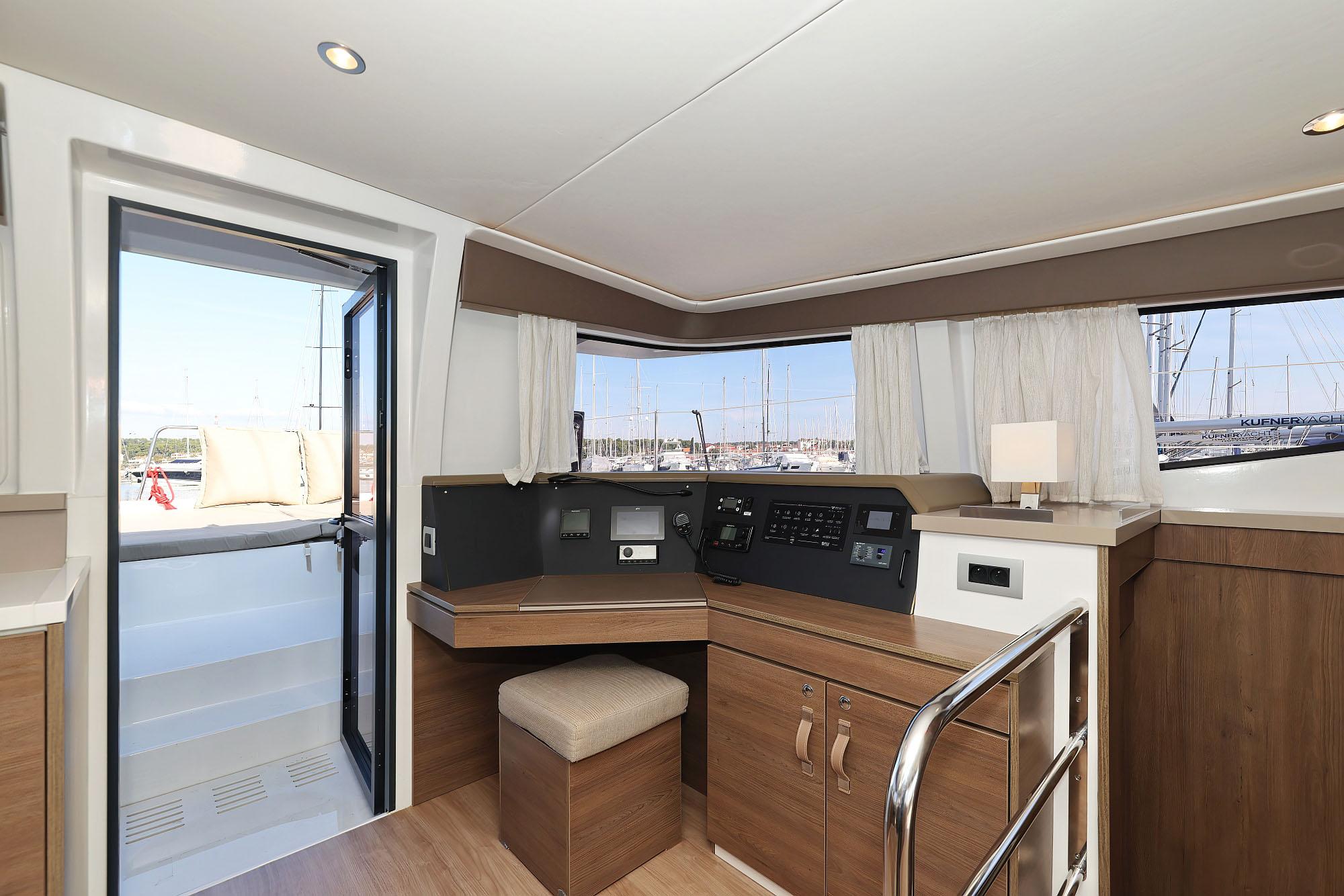 Bali 4.4 - 4 + 2 cab., picture 16