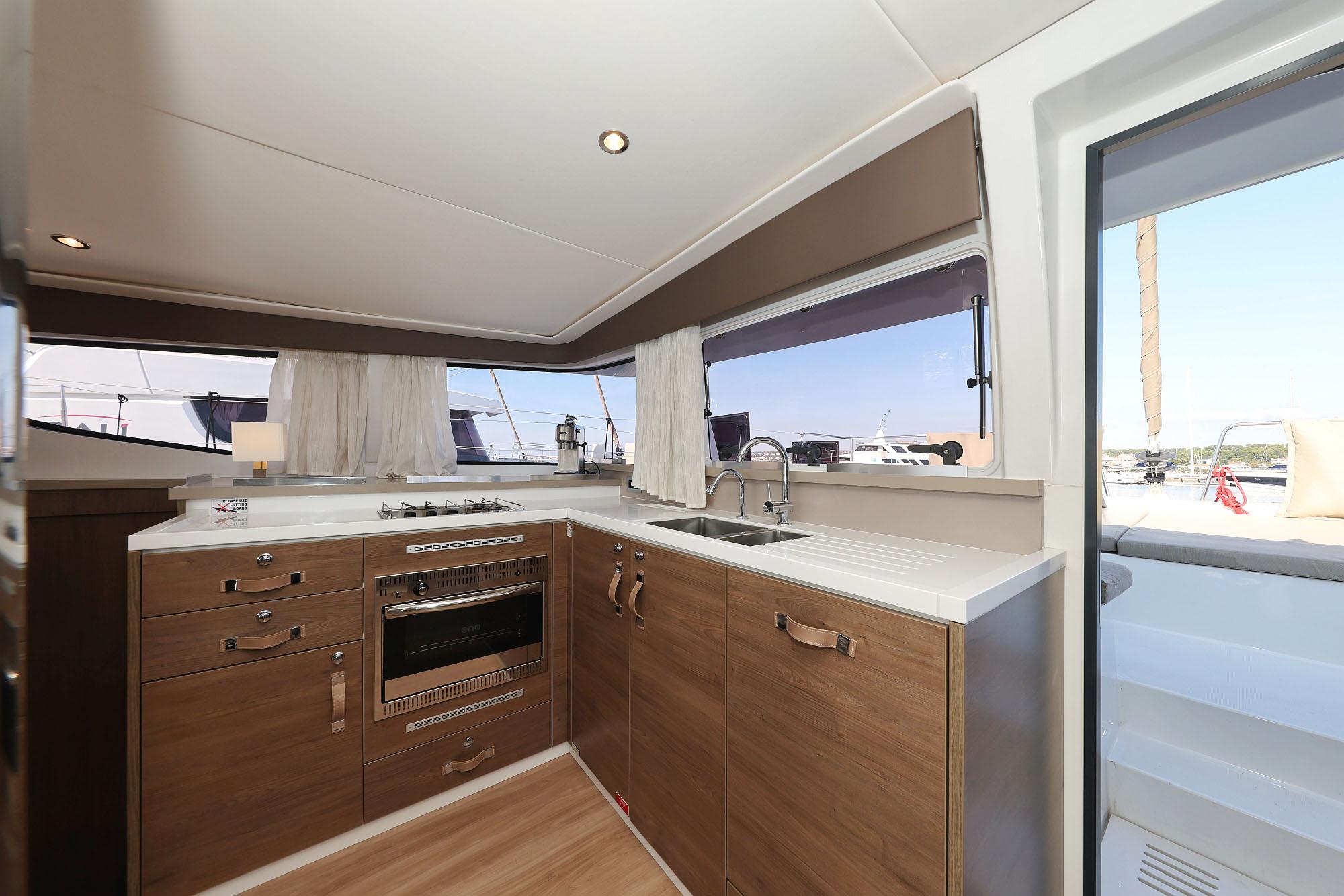 Bali 4.4 - 4 + 2 cab., picture 17