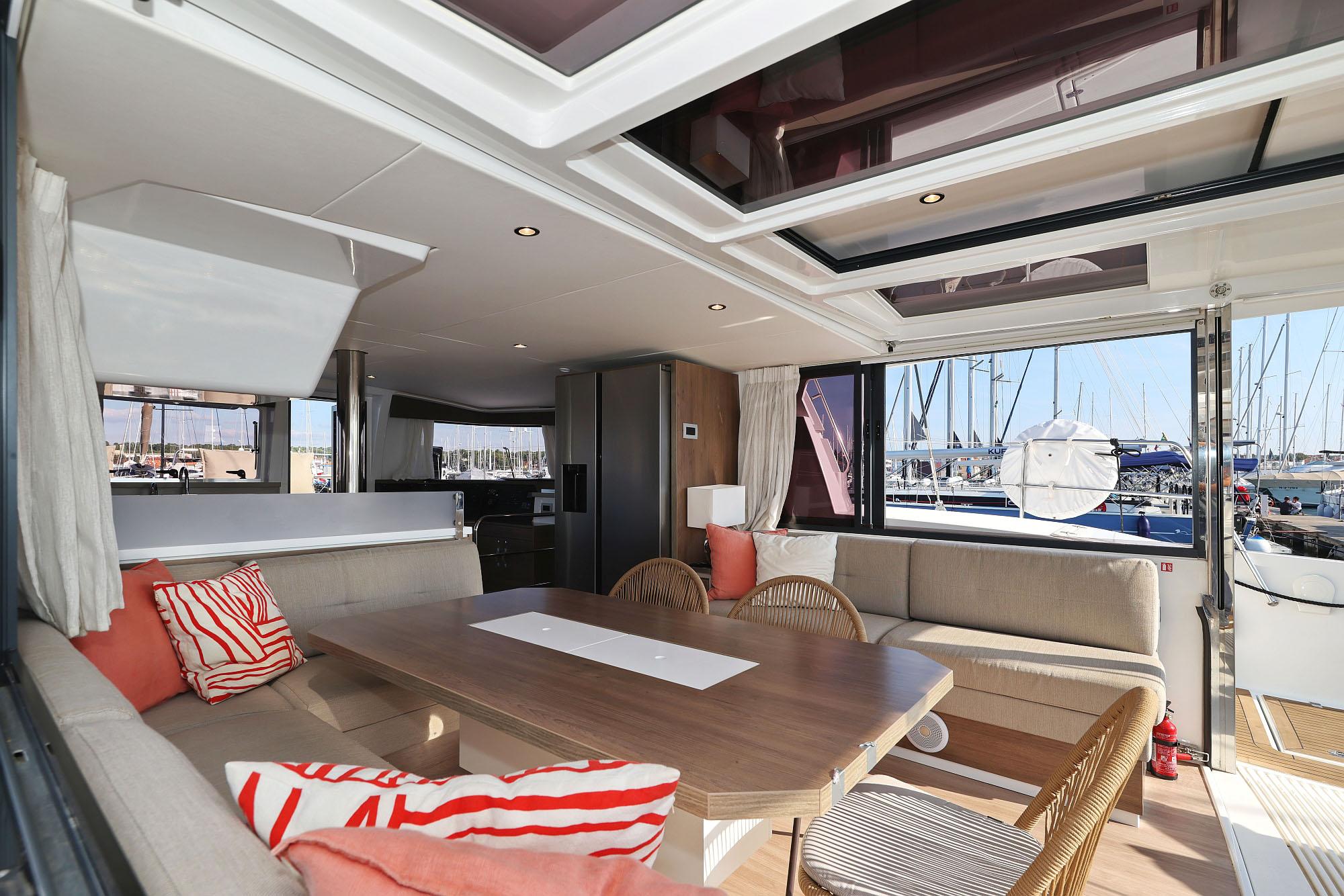 Bali 4.4 - 4 + 2 cab., picture 6