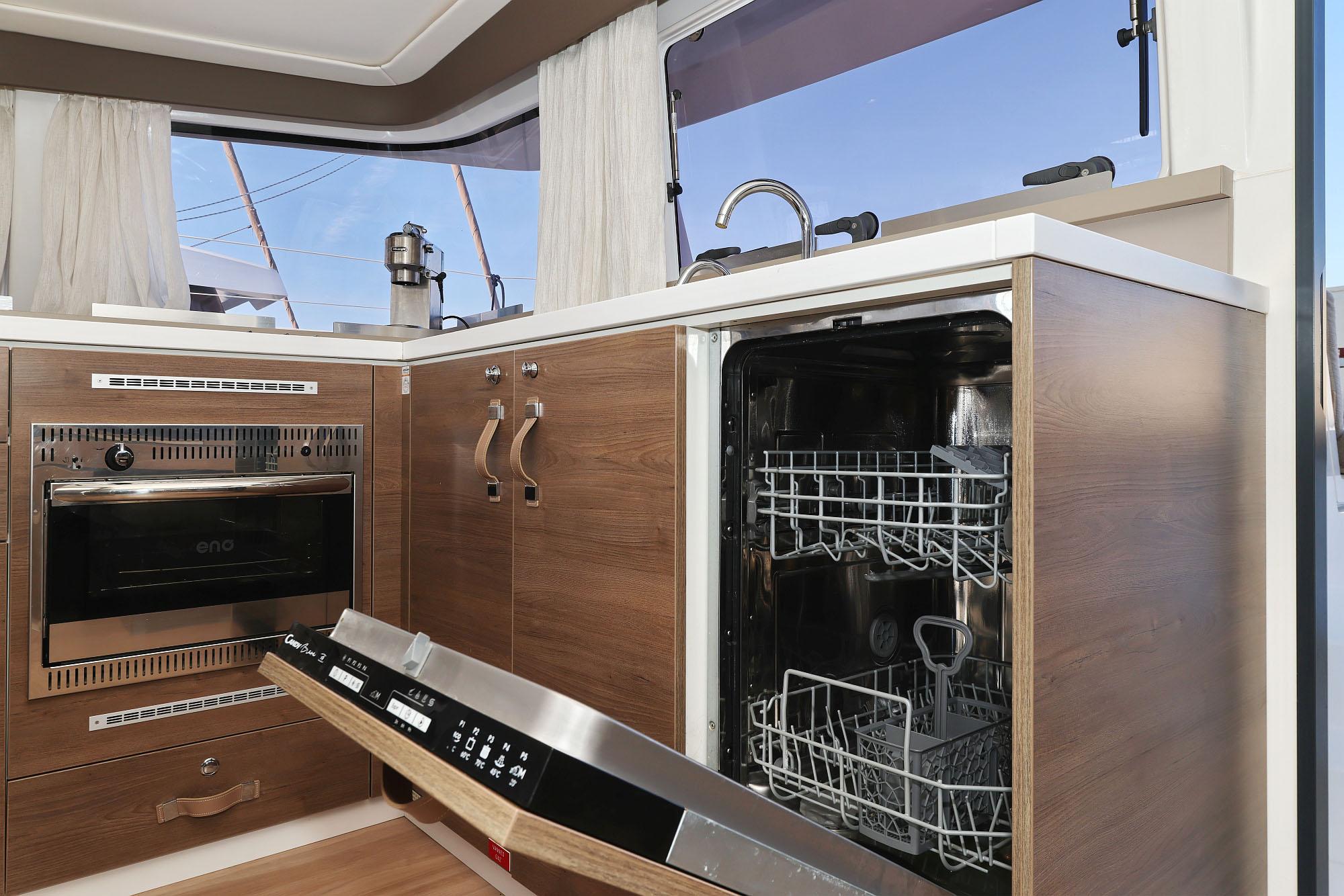 Bali 4.4 - 4 + 2 cab., picture 19