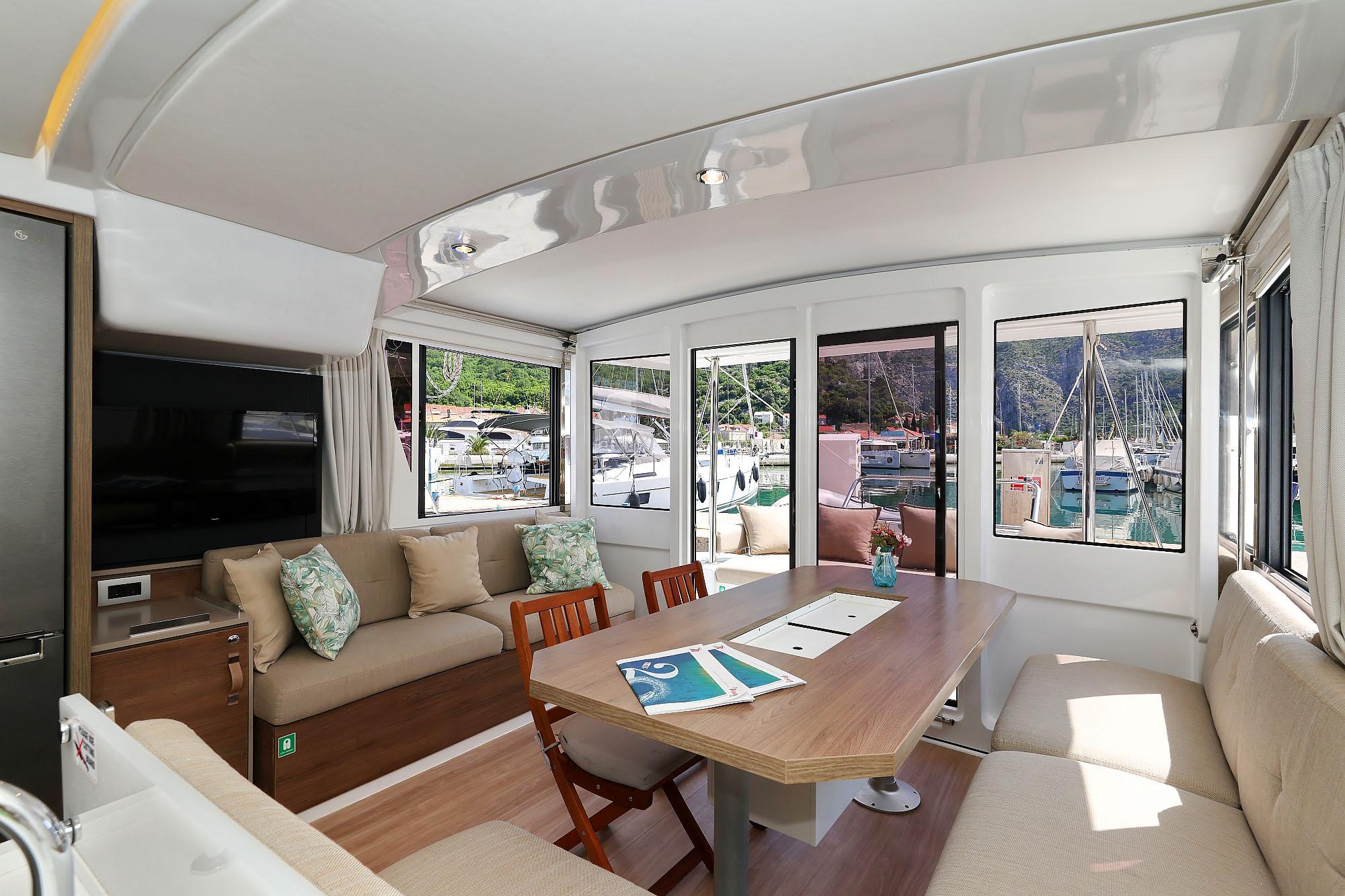 Bali 4.2 - 4 + 1 cab., picture 11