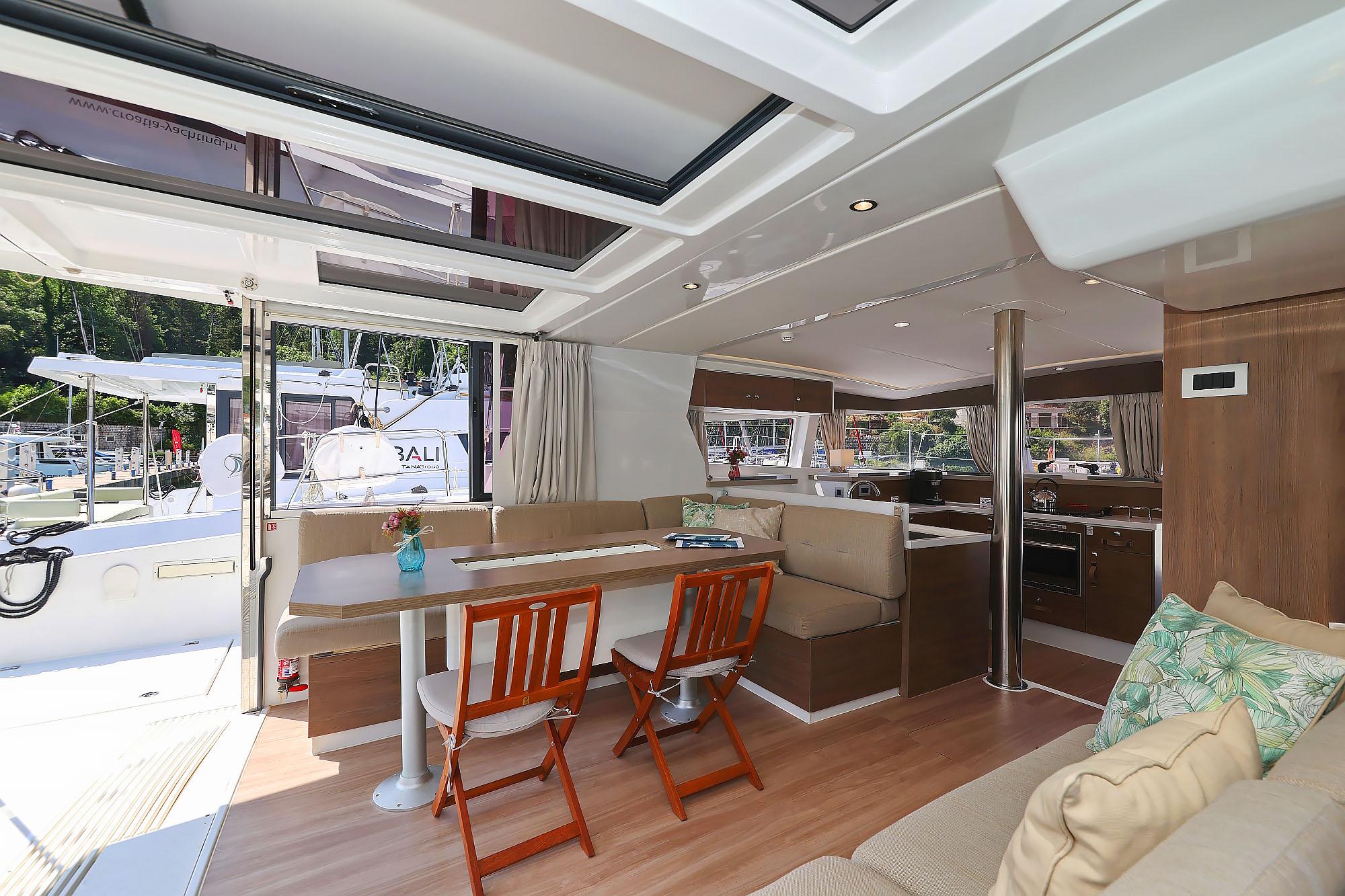 Bali 4.2 - 4 + 1 cab., picture 9