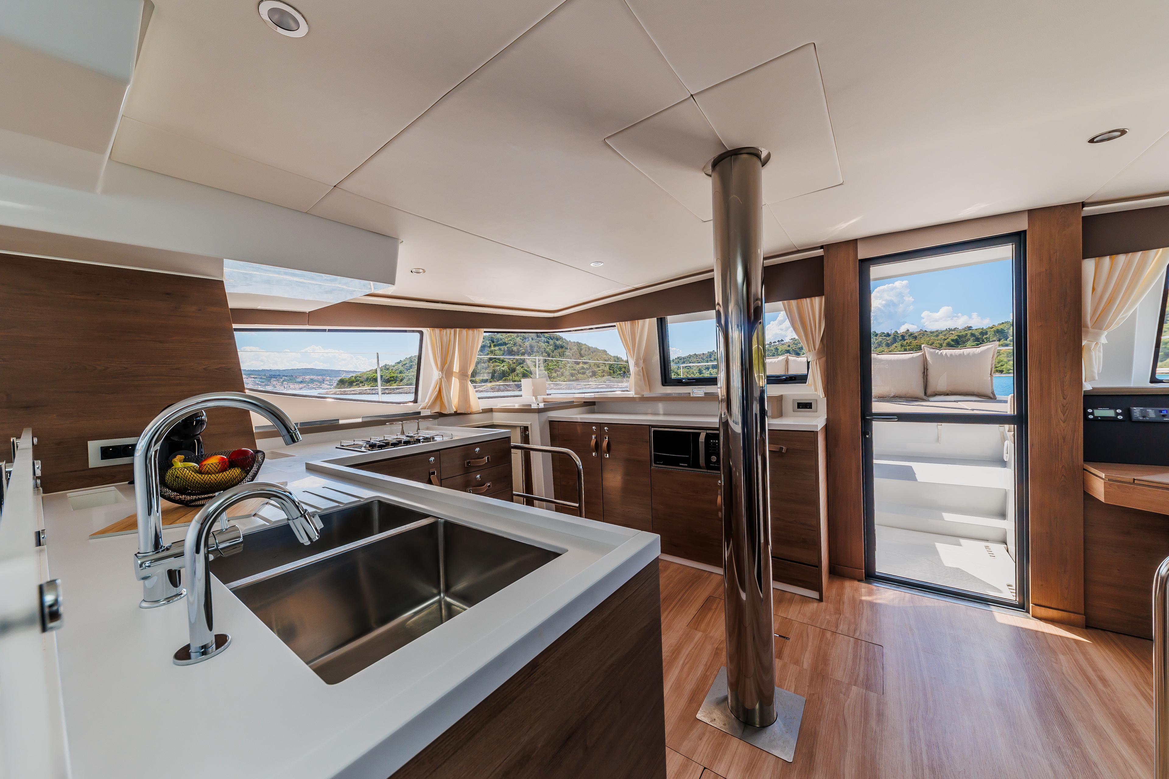 Bali 4.6 - 5 + 2 cab., picture 17