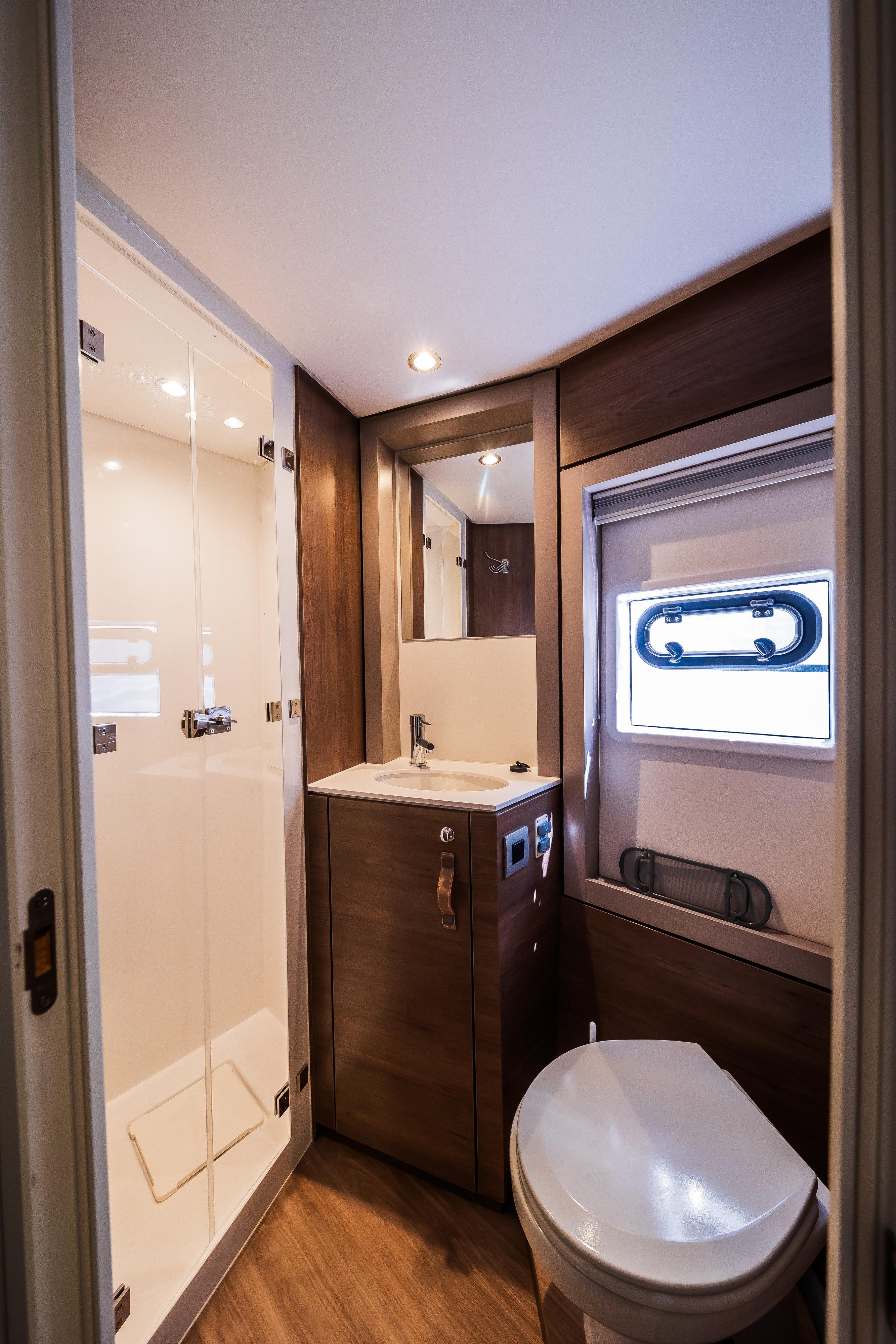 Bali 4.4 - 4 + 1 cab., picture 26