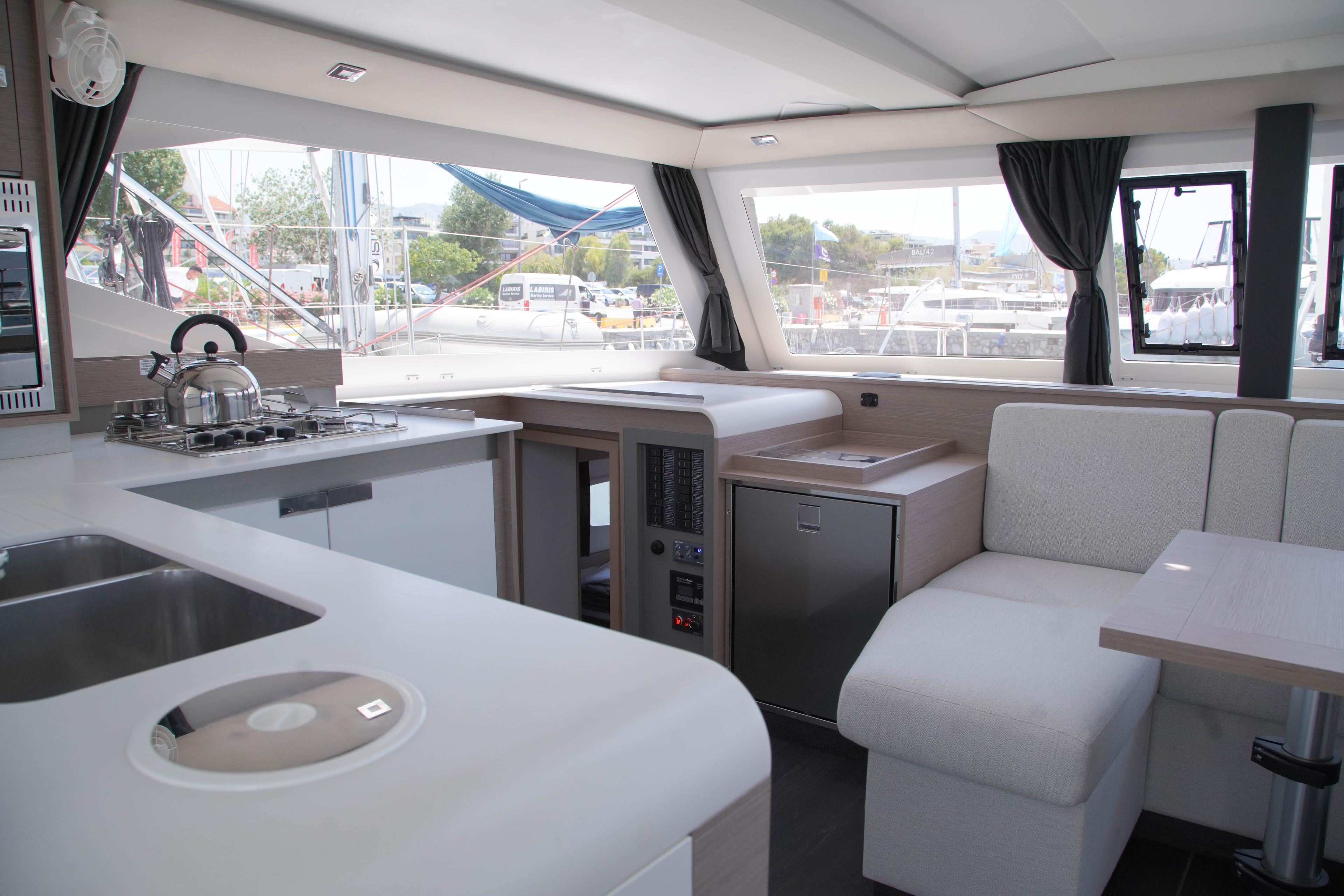 Fountaine Pajot Isla 40 - Quatuor - Anasa, picture 16