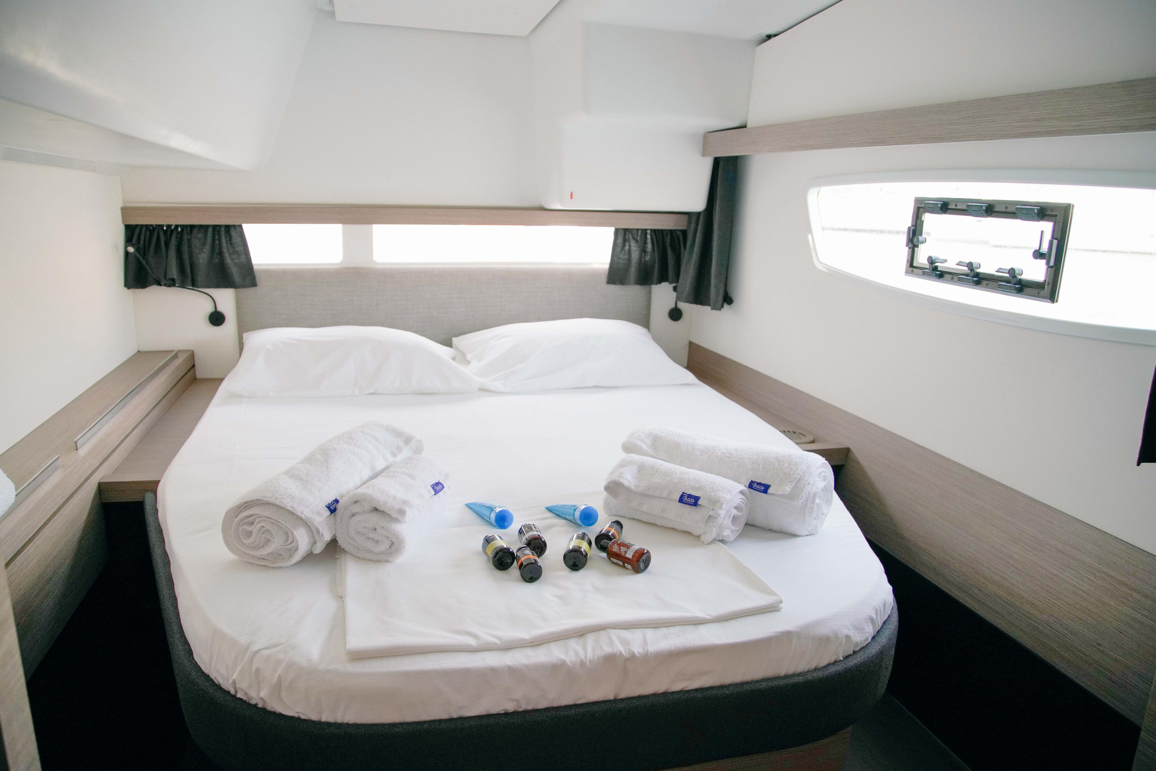 Fountaine Pajot Isla 40 - Quatuor - Anasa, picture 20