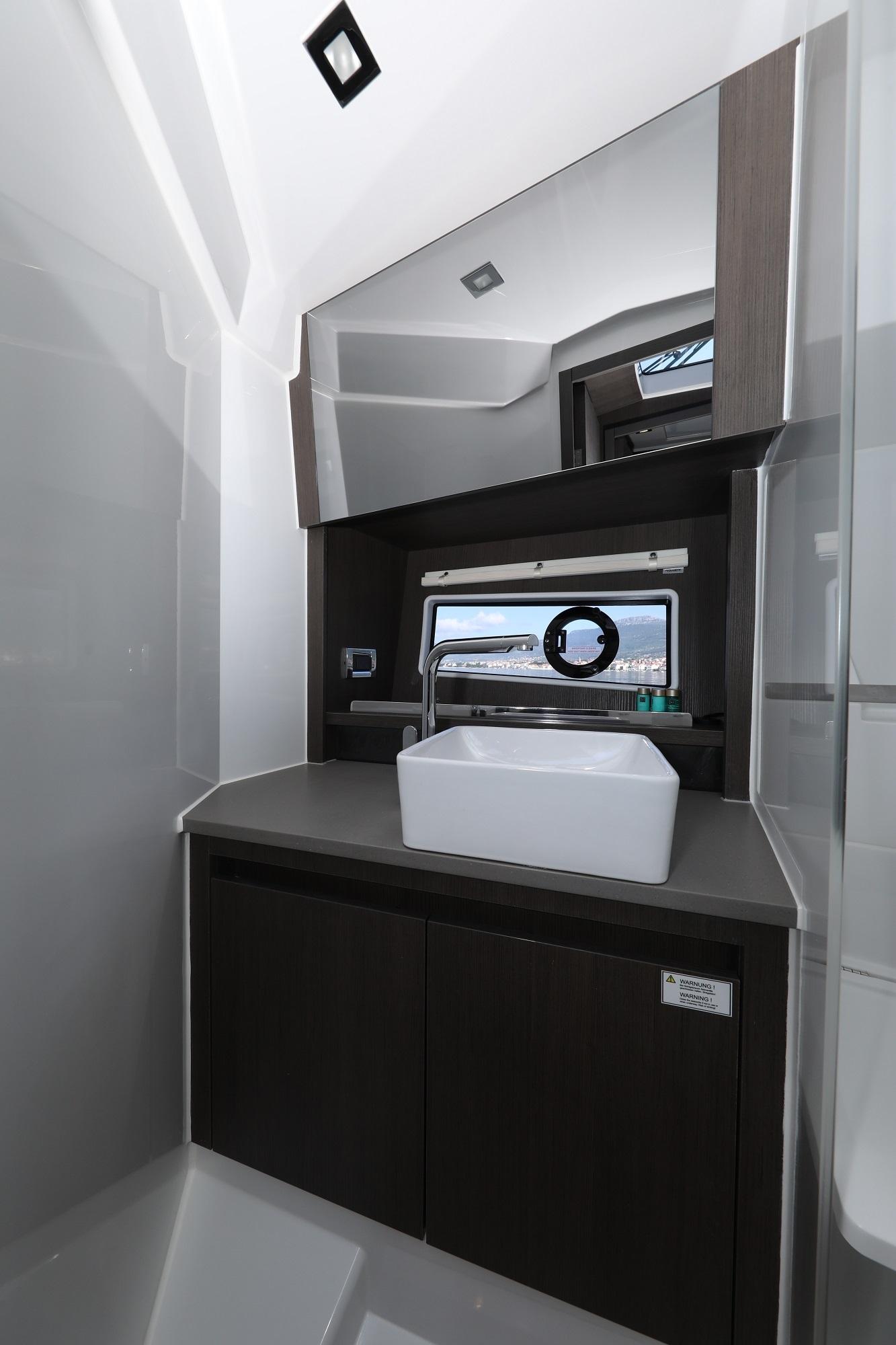 Sealine C335V, picture 20