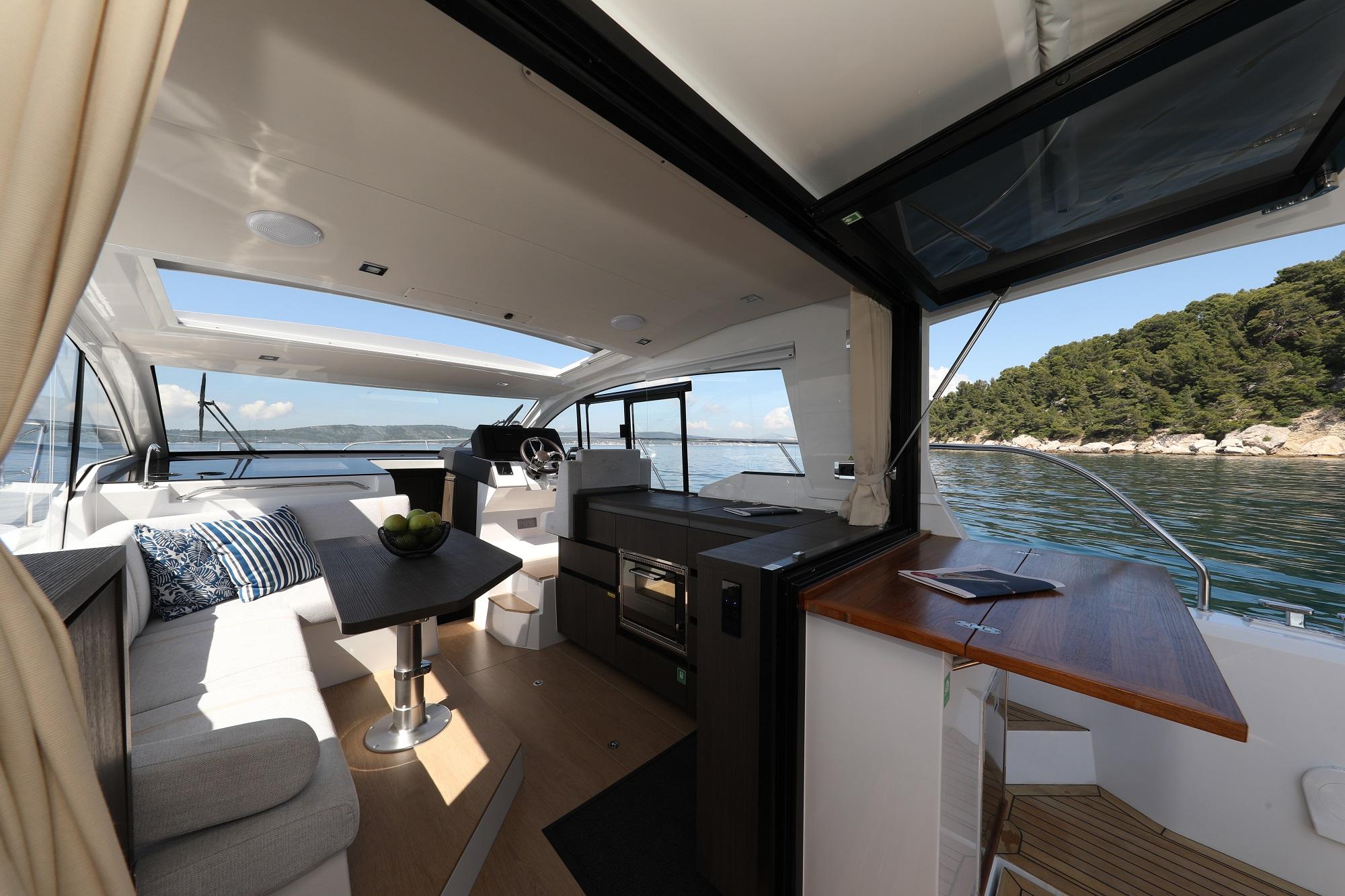 Sealine C335V, picture 12